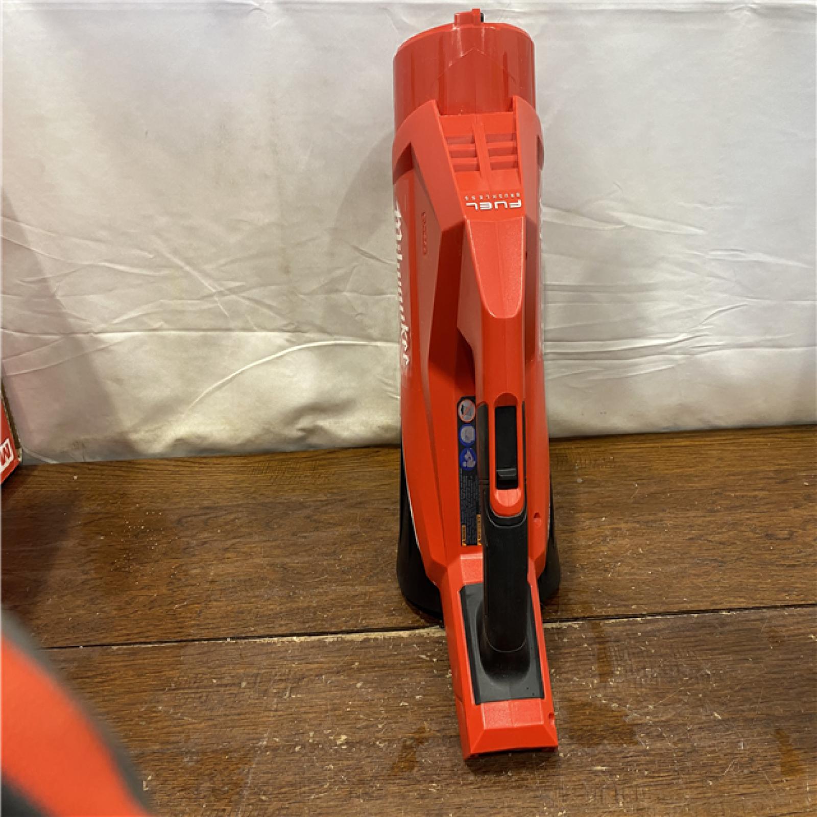 AS-IS Milwaukee M18 FUEL 18V Lithium-Ion Brushless Cordless Handheld Blower (Tool-Only)