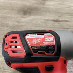 Phoenix Location NEW SEAL Milwaukee M12 12V Lithium-Ion Cordless Combo Kit with Two 2.0Ah Batteries, Charger and Bag (5-Tool)