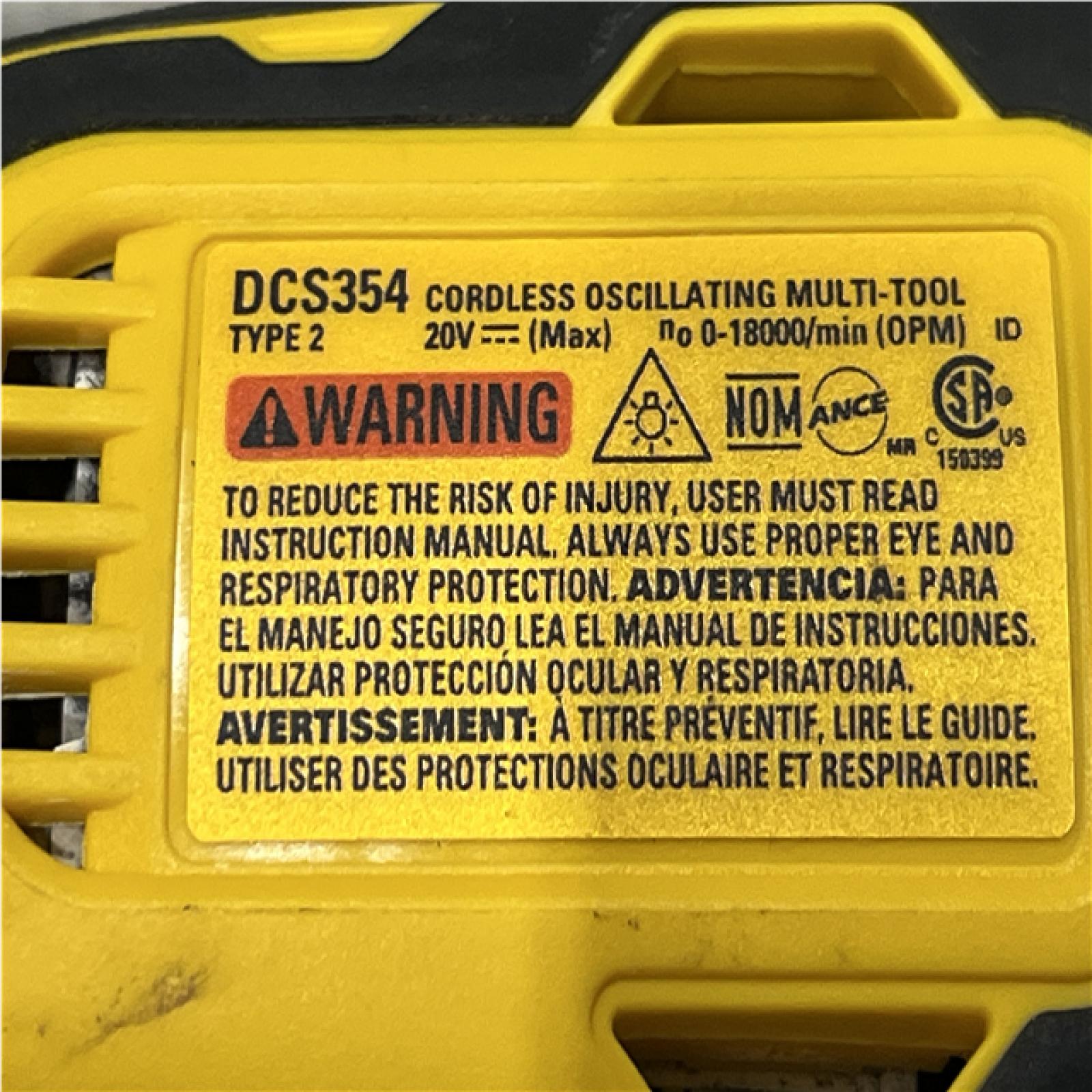AS-IS DEWALT ATOMIC 20V MAX Cordless Brushless Oscillating Multi Tool Kit
