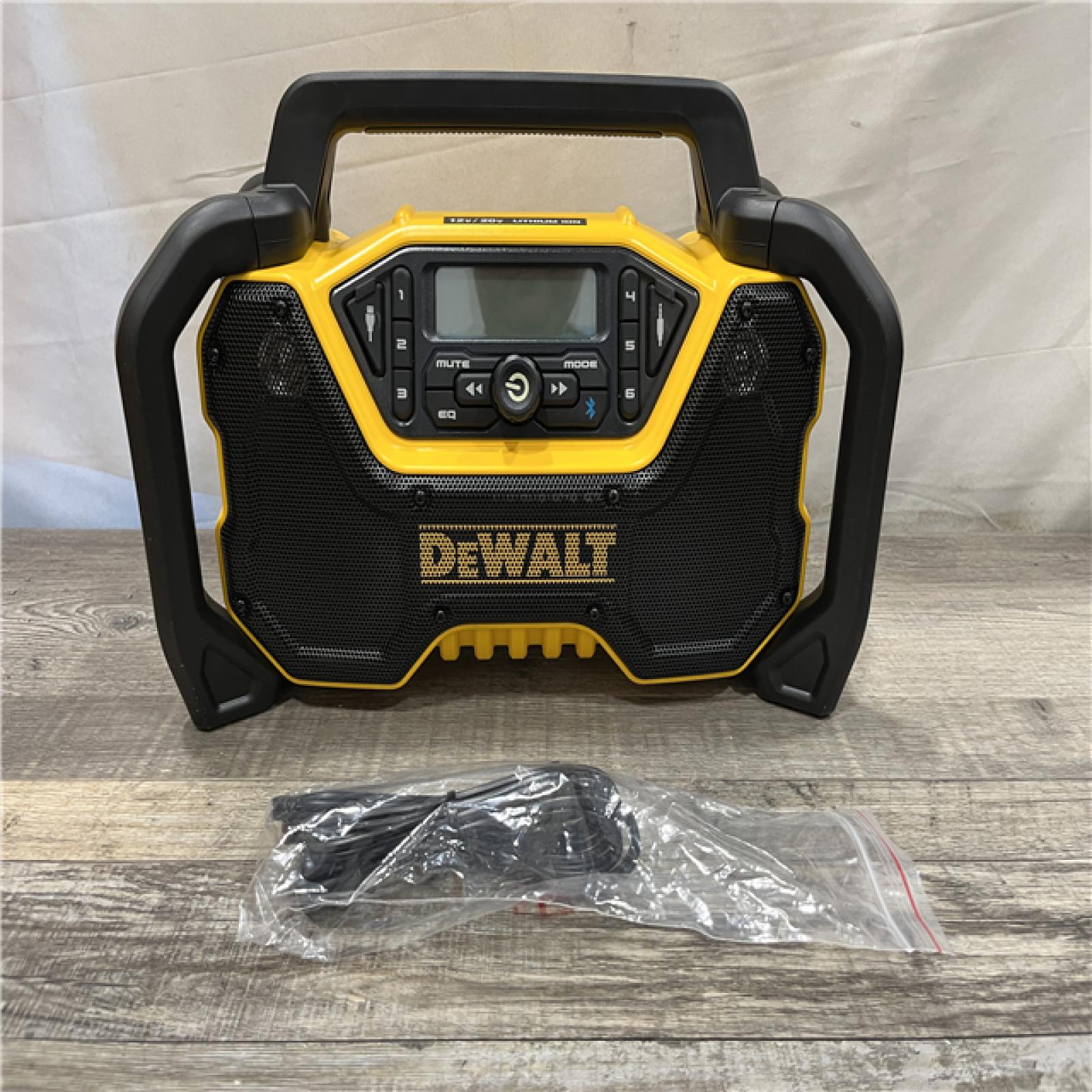 AS-IS DEWALT 20V MAX Compact Cordless Bluetooth Radio (Tool Only)