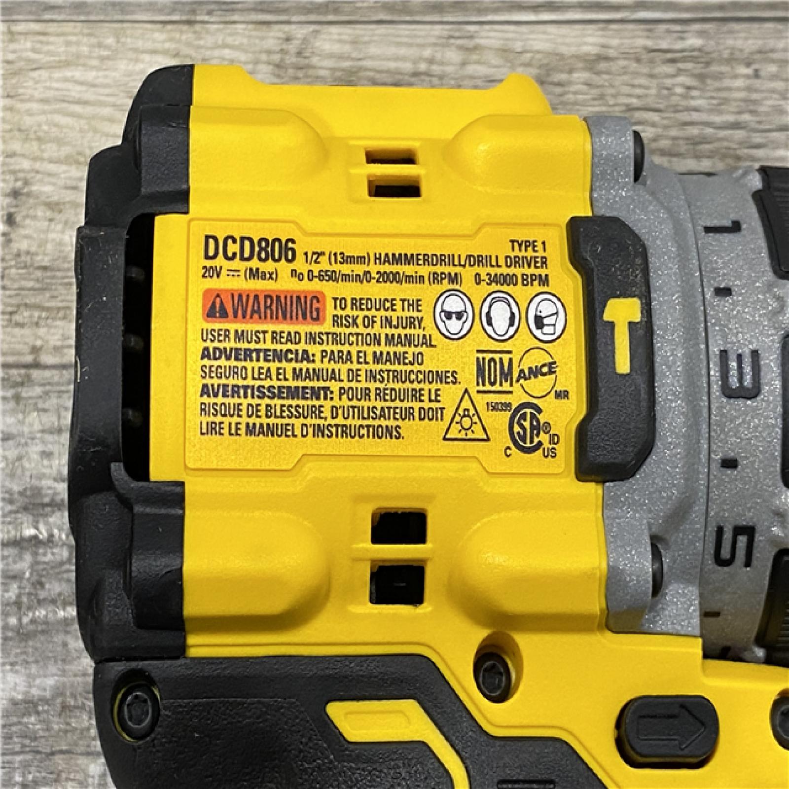 AS-IS DEWALT 20V XR Lithium-Ion Cordless 2-Tool Combo Kit