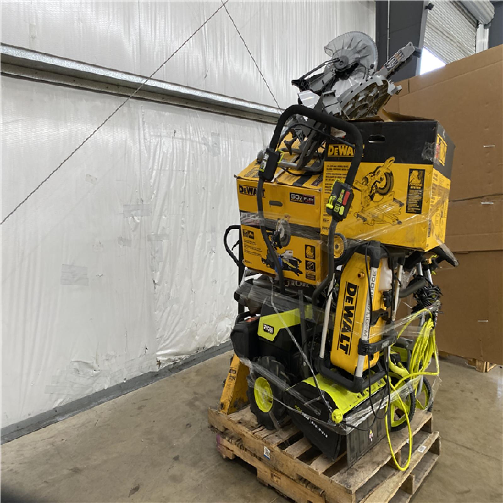 Houston Location AS IS - Tool Pallet
