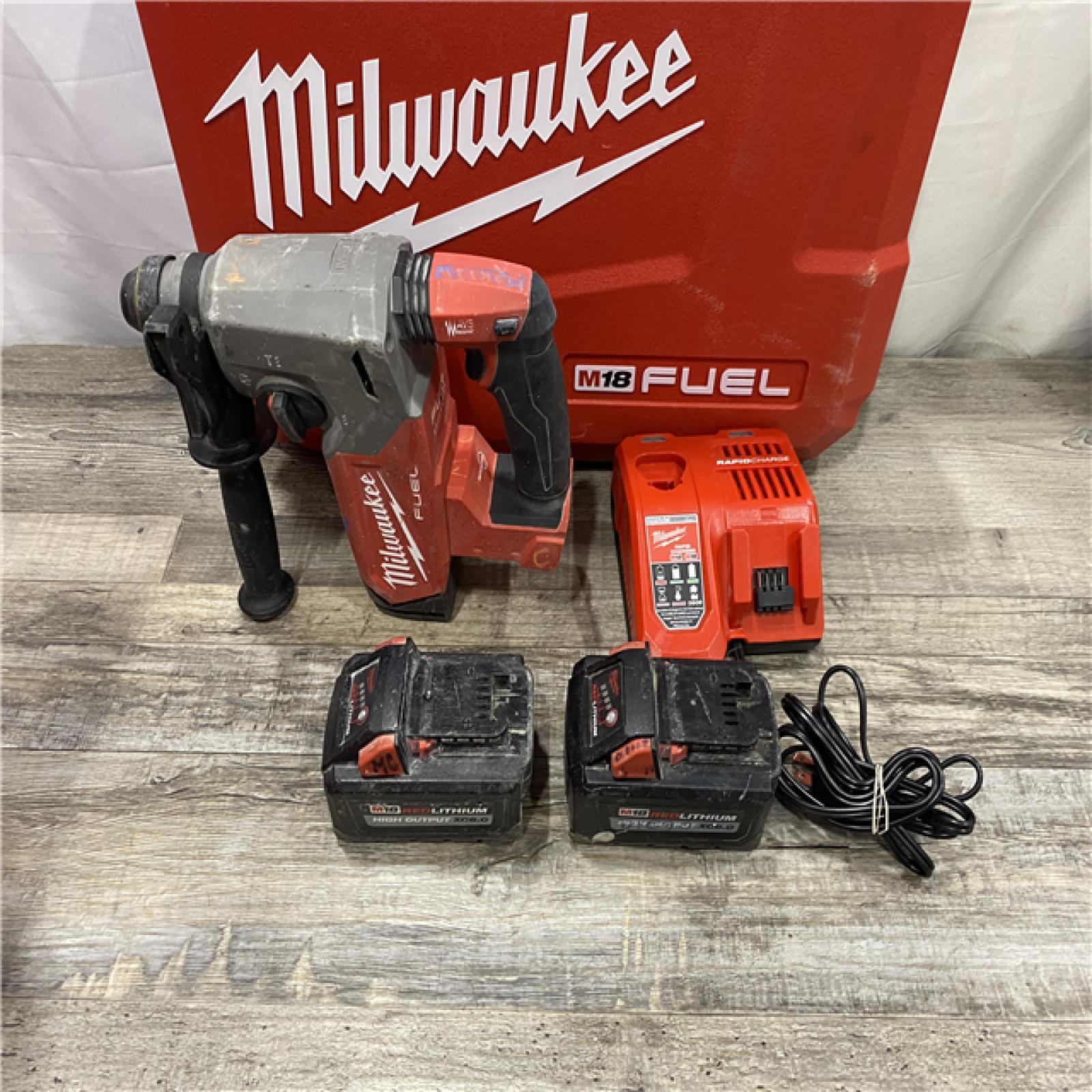 AS-IS Milwaukee FUEL 18V Lithium-Ion Brushless 1 in. Cordless SDS-Plus Rotary Hammer Kit