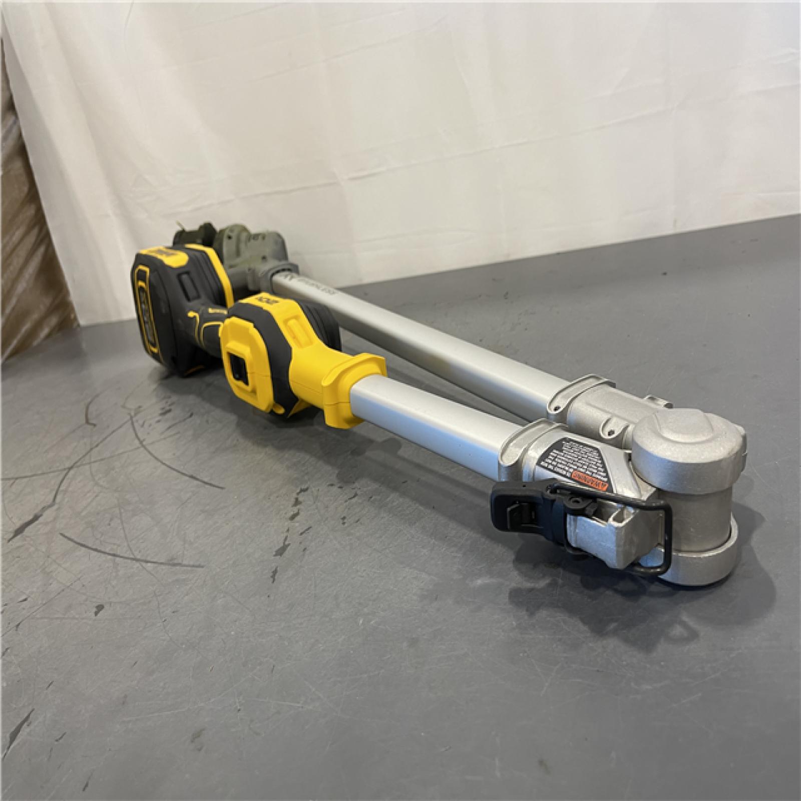 AS-IS - DEWALT 20V MAX 14 in. Brushless Cordless Battery Powered Foldable String Trimmer