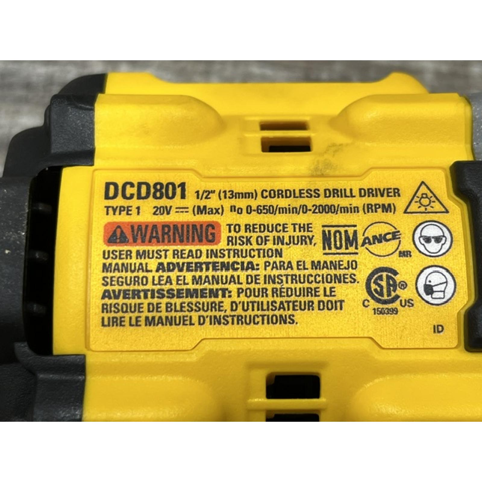 AS-IS DEWALT 20V XR Lithium-Ion Cordless Brushless 1/2 in. Drill/Driver Kit