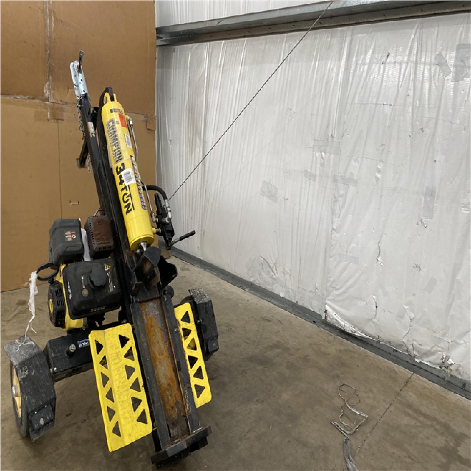 Houston Location - AS-IS Champion 34 Ton Log Slitter