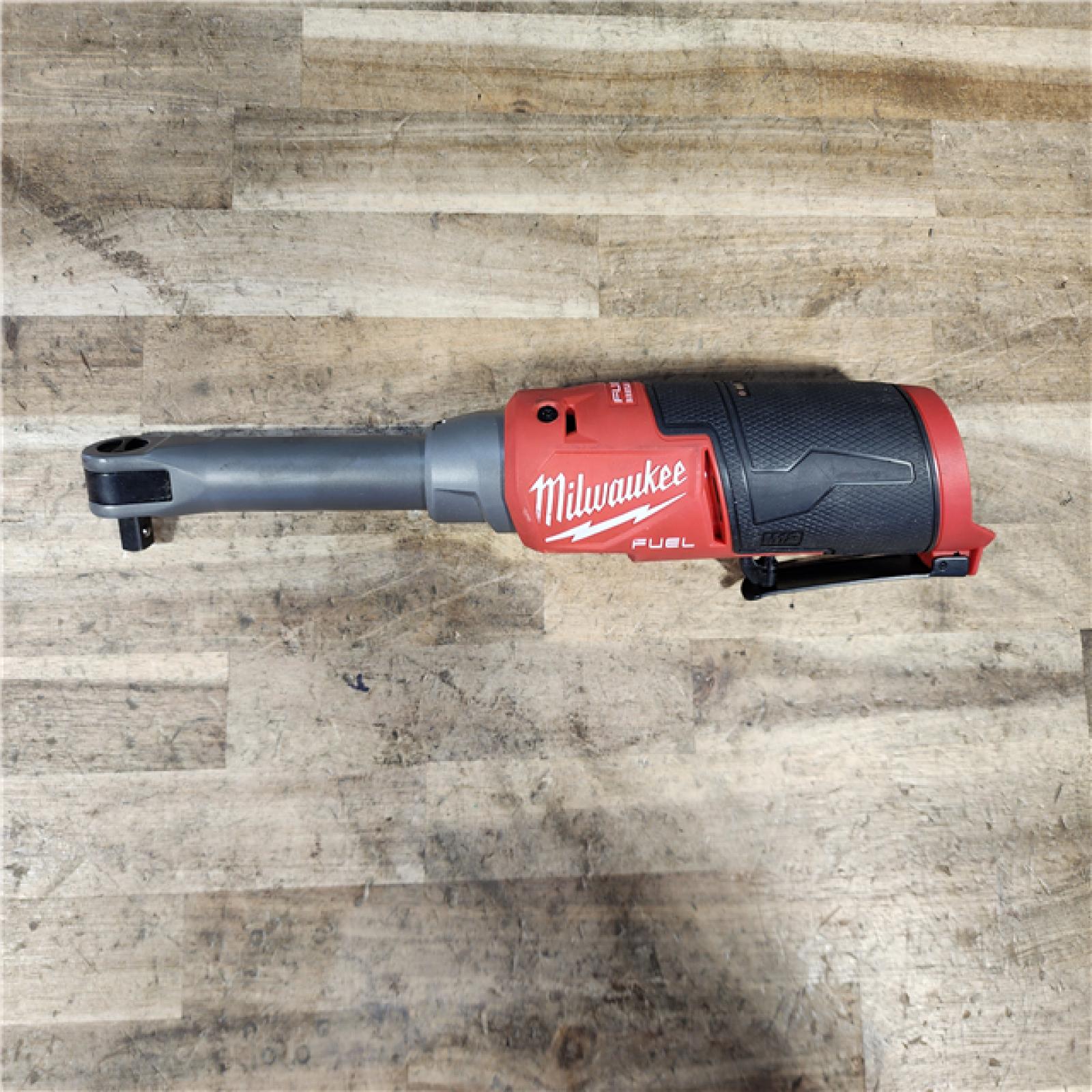 HOUSTON LOCATION - AS-IS Milwaukee  FUEL 12V Lithium-Ion Brushless Cordless 3/8 in. Extended Reach High Speed Ratchet (Tool Only)