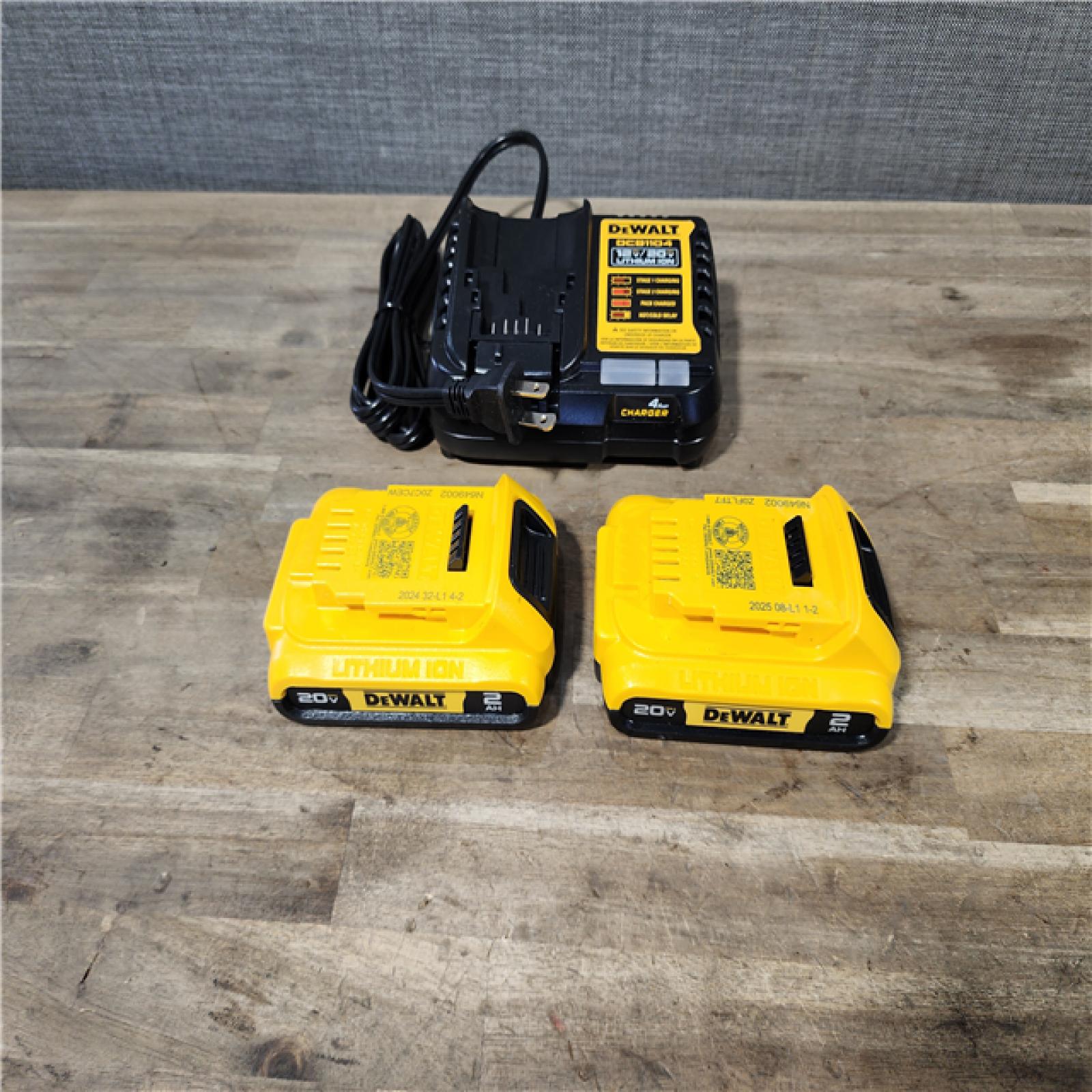 HOUSTON LOCATION - AS-IS DEWALT 4 TOOL COMBO KIT W/ (2) BATTERY & CHARGER