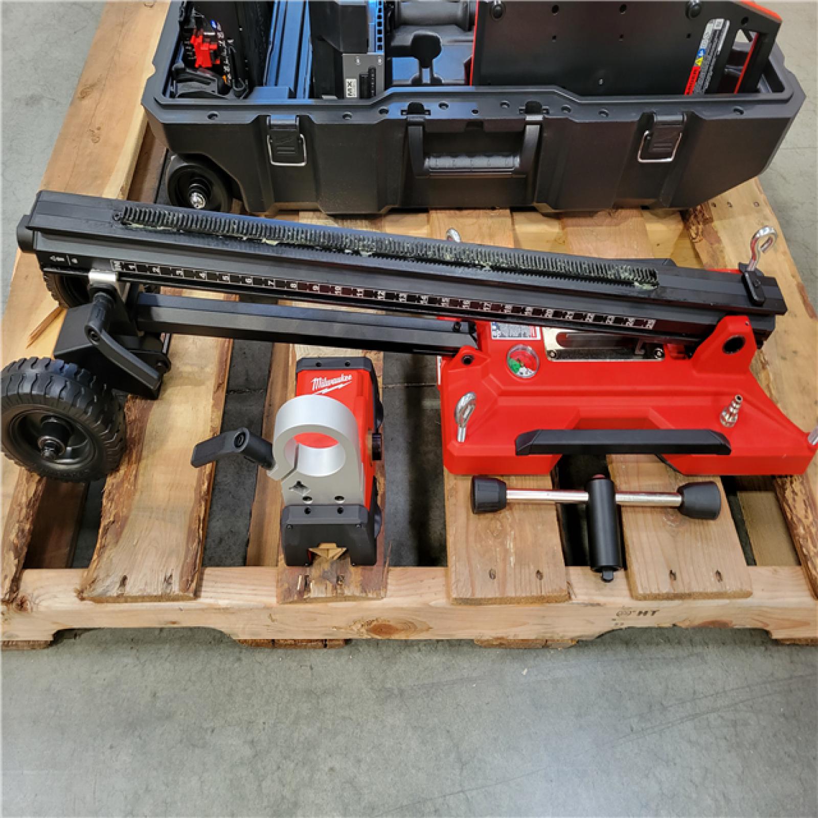 CALIFORNIA AS-IS MILWAUKEE HANDHELD CORE DRILL AND COMPACT STAND WITH 2 BATTERIES AND CHARGER INCLUDED