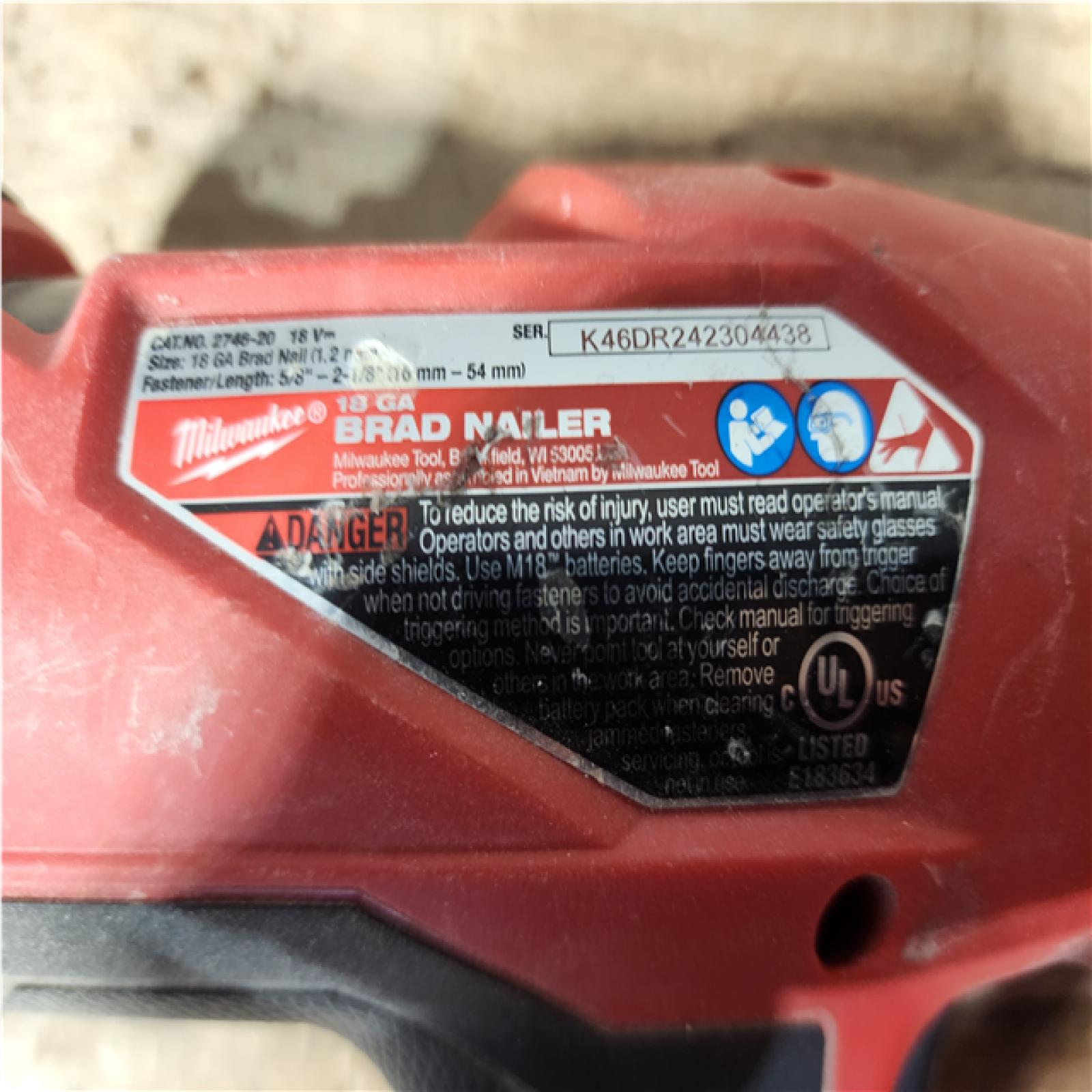 HOUSTON LOCATION - AS - IS Milwaukee FUEL 18-Volt Lithium-Ion Brushless Cordless Gen II 18-Gauge Brad Nailer (Tool-Only)