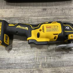 AS-IS DEWALT 20V MAX XR Cordless Brushless 3-Speed Oscillating Multi Tool Kit