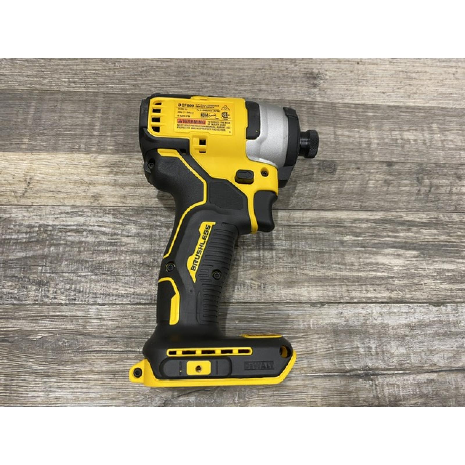 AS-IS DEWALT Atomic 20V Max Lithium-Ion Brushless Cordless Compact 1/4 in. Impact Driver Kit