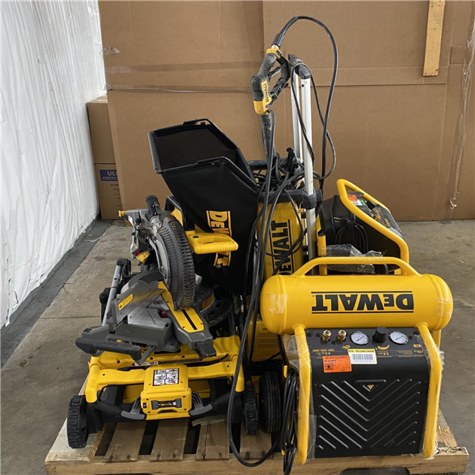 Houston Location AS IS - Tool Pallet