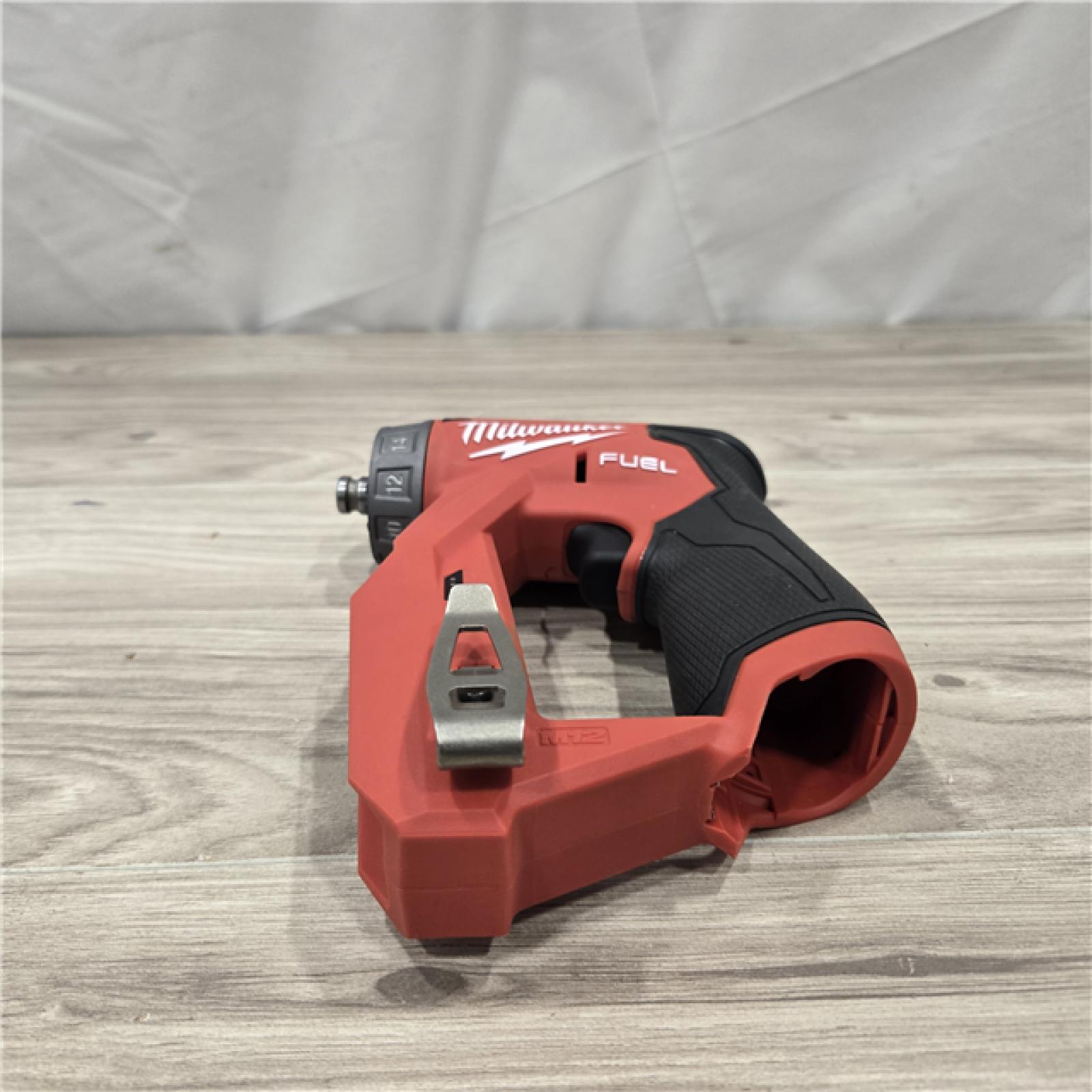 AS-IS Milwaukee 2505-22 M12 FUEL 3/8 in. Cordless Installation Drill Driver Kit