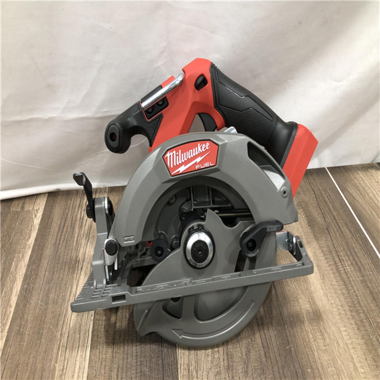 AS-IS Milwaukee FUEL 18V Lithium-Ion Brushless Cordless 6-1/2 in. Circular Saw (Tool-Only)