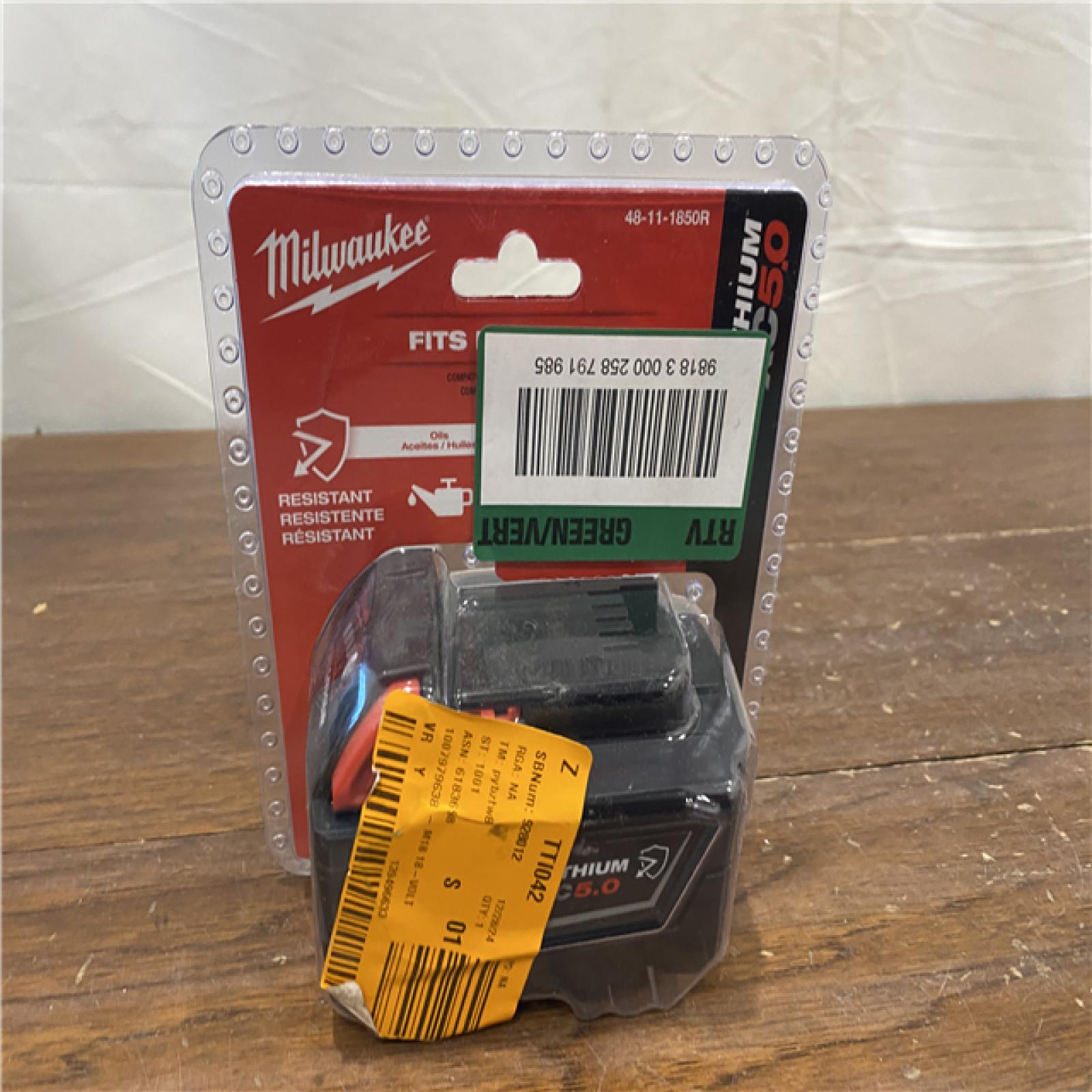 NEW Milwaukee 48-11-1850R M18 18V REDLITHIUM XC5.0 Oil Resistant Battery