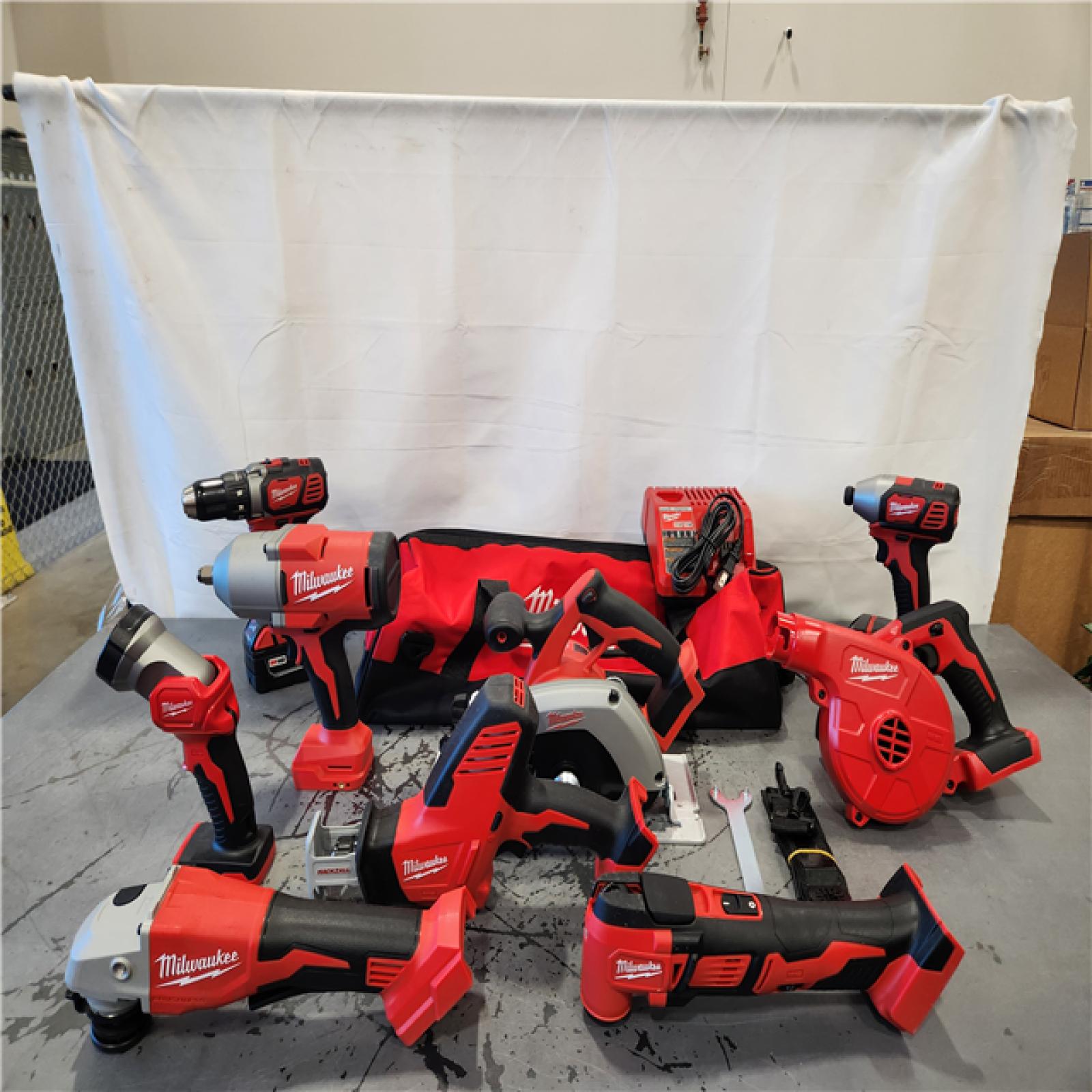 AS-IS- Milwaukee 18-Volt Lithium-Ion Cordless (9-Tool) Combo Kit
