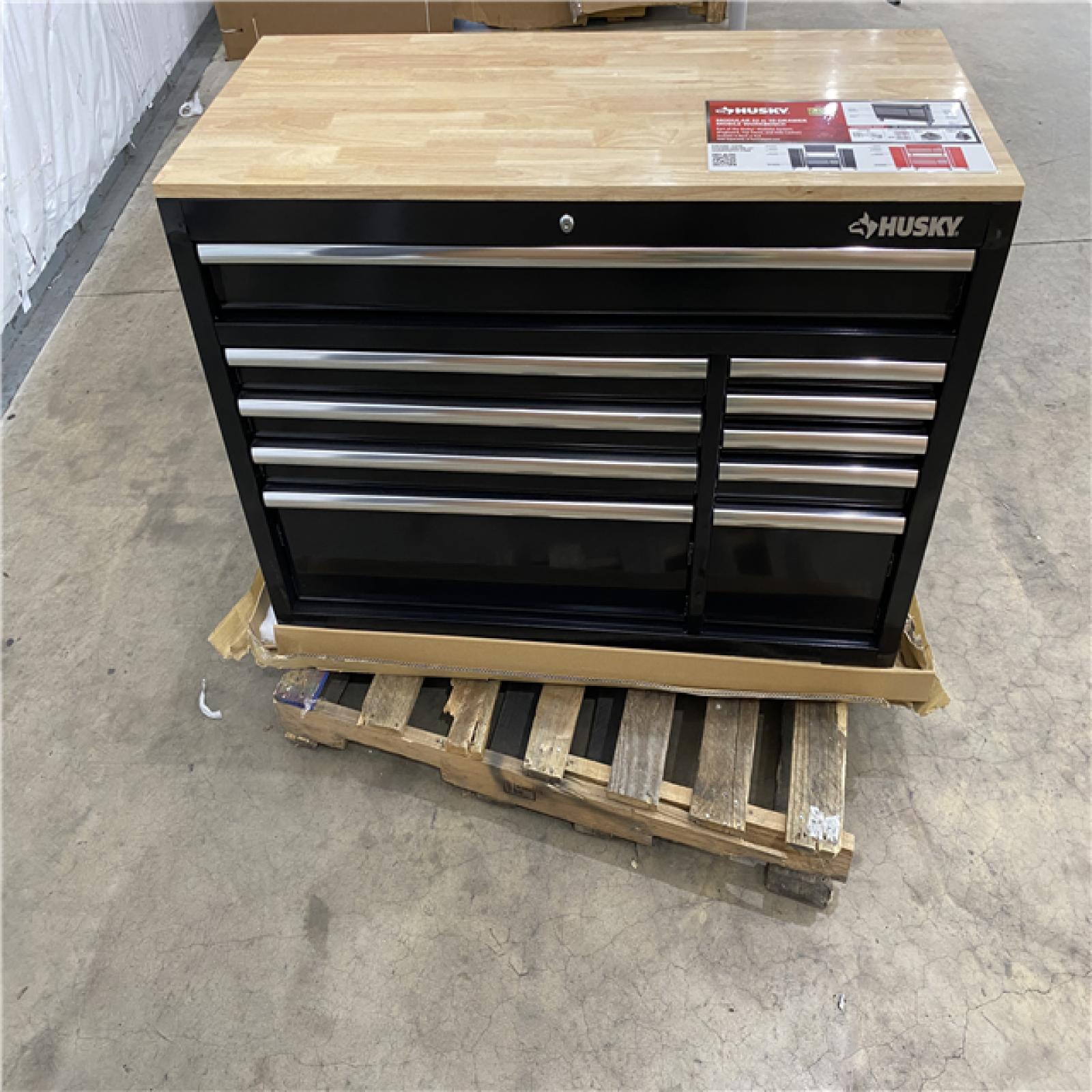 Houston Location AS IS - Husky 52 in 10 drawer mobile work bench