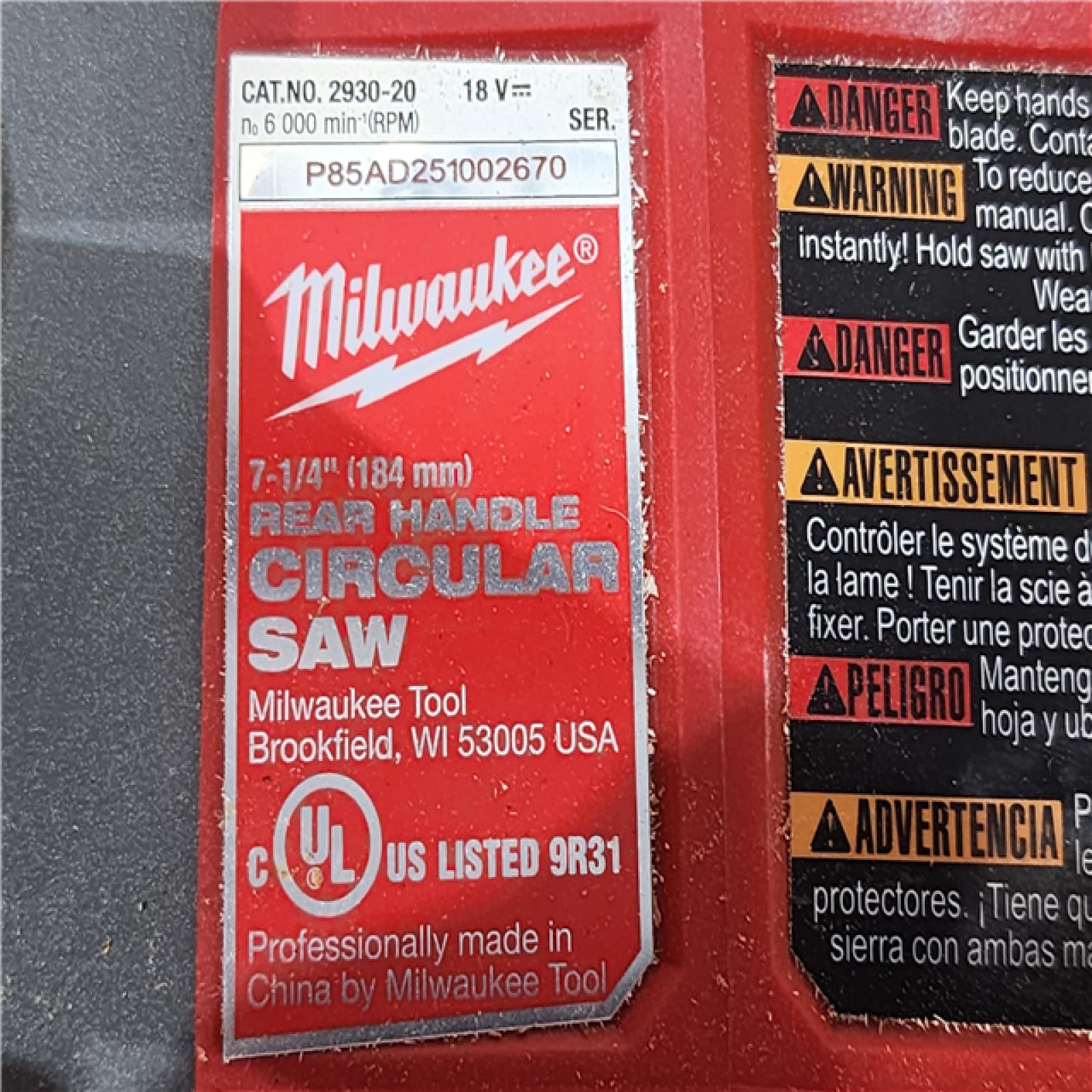 HOUSTON LOCATION - AS-IS Milwaukee FUEL 18V Lithium-Ion Cordless 7-1/4 in. Rear Handle Circular Saw (Tool-Only)