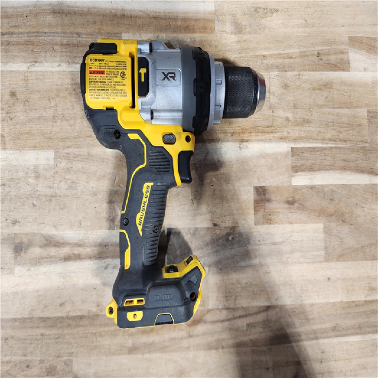 HOUSTON LOCATION - AS-IS DEWALT 20V XR Lithium-Ion Cordless Hammer Drill Kit