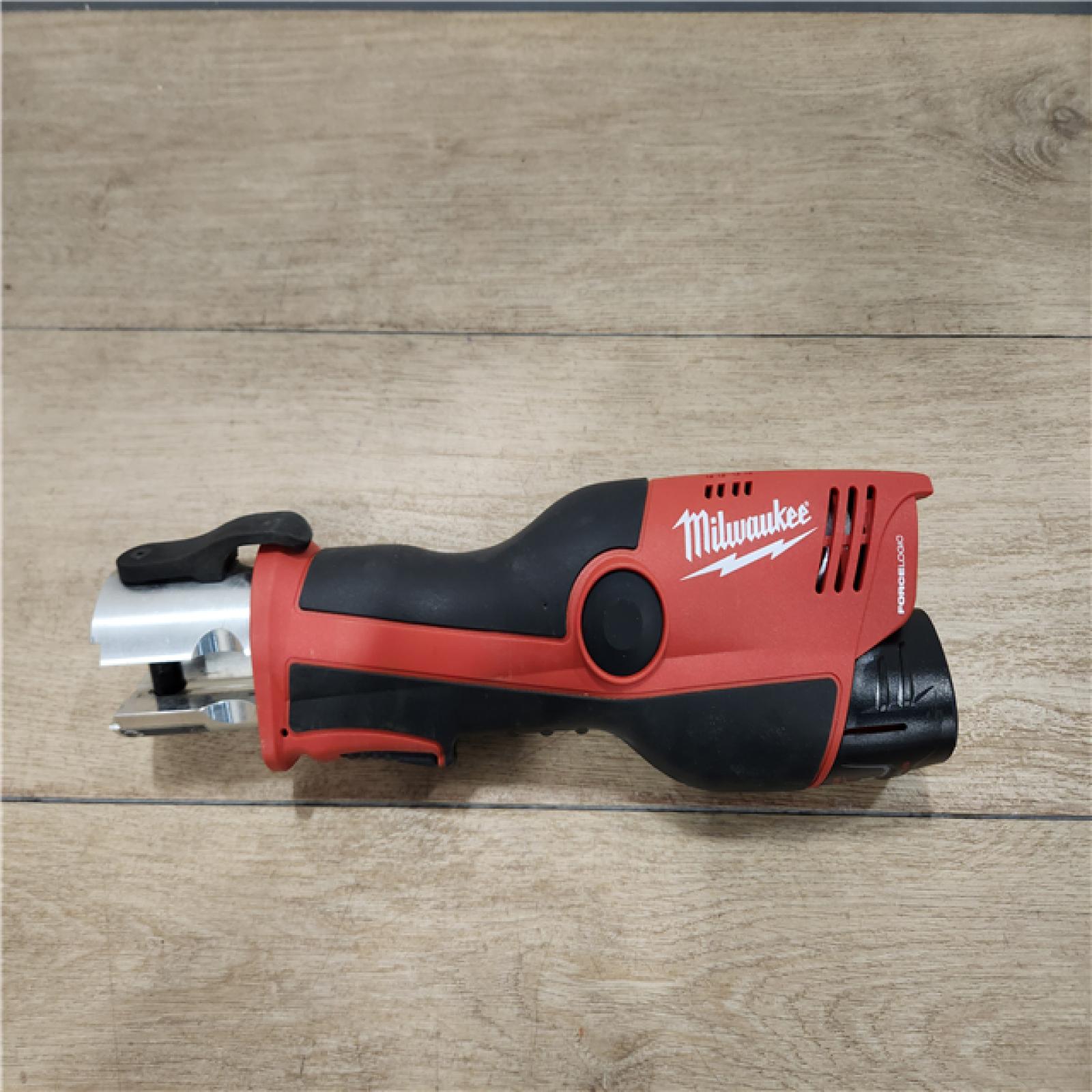 AS-IS- Milwaukee M12 12-Volt Lithium-Ion Force Logic Cordless Press Tool Kit