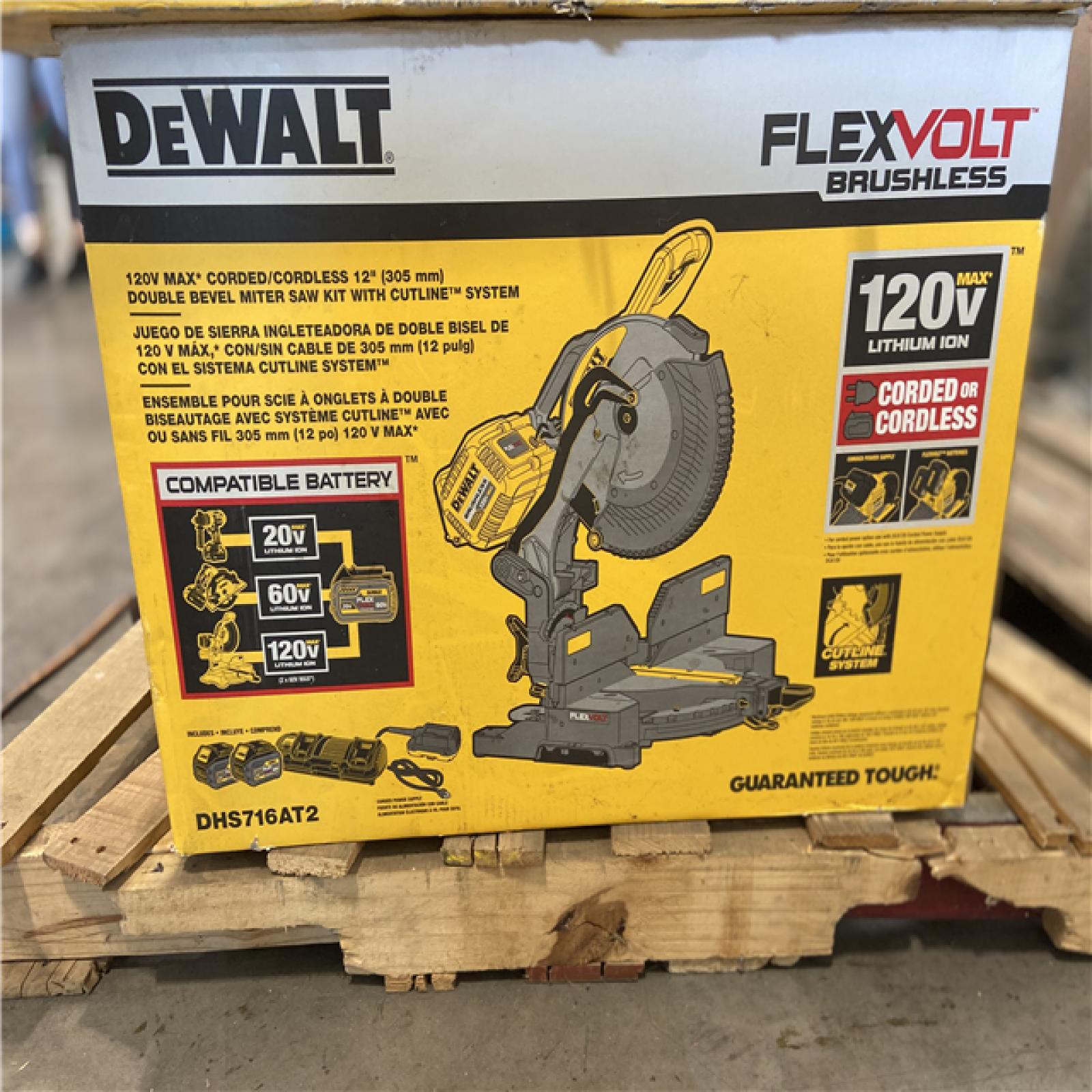 LIKE NEW! - DEWALT FLEXVOLT 120V MAX* Miter Saw Kit, 2-Inch, Compound,