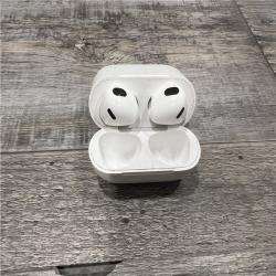AS-IS Apple - AirPods (3rd generation) with Lightning Charging Case - White