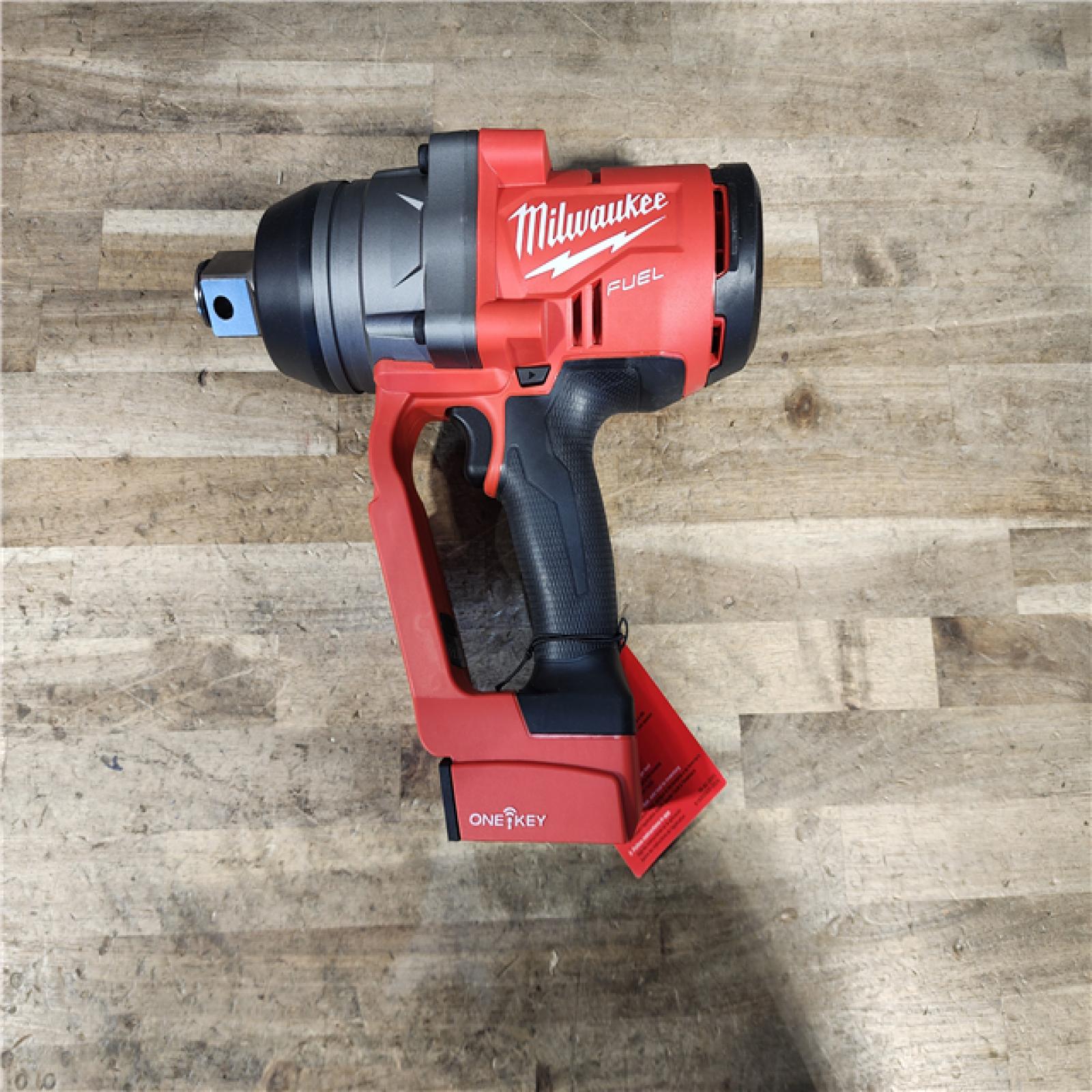 HOUSTON LOCATION - AS-IS (APPEARS LIKE NEW) Milwaukee FUEL ONE-KEY 18V Lithium-Ion Brushless Cordless 1 in. Impact Wrench with Friction Ring (Tool-Only)
