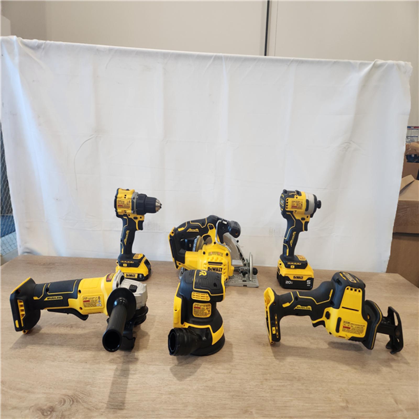 AS-IS- DEWALT 20V Lithium-Ion Cordless 6-Tool Combo Kit with 5.0 Ah and 2.0 Ah Batteries  Charger and Tough System 2.0 Rolling Toolbox