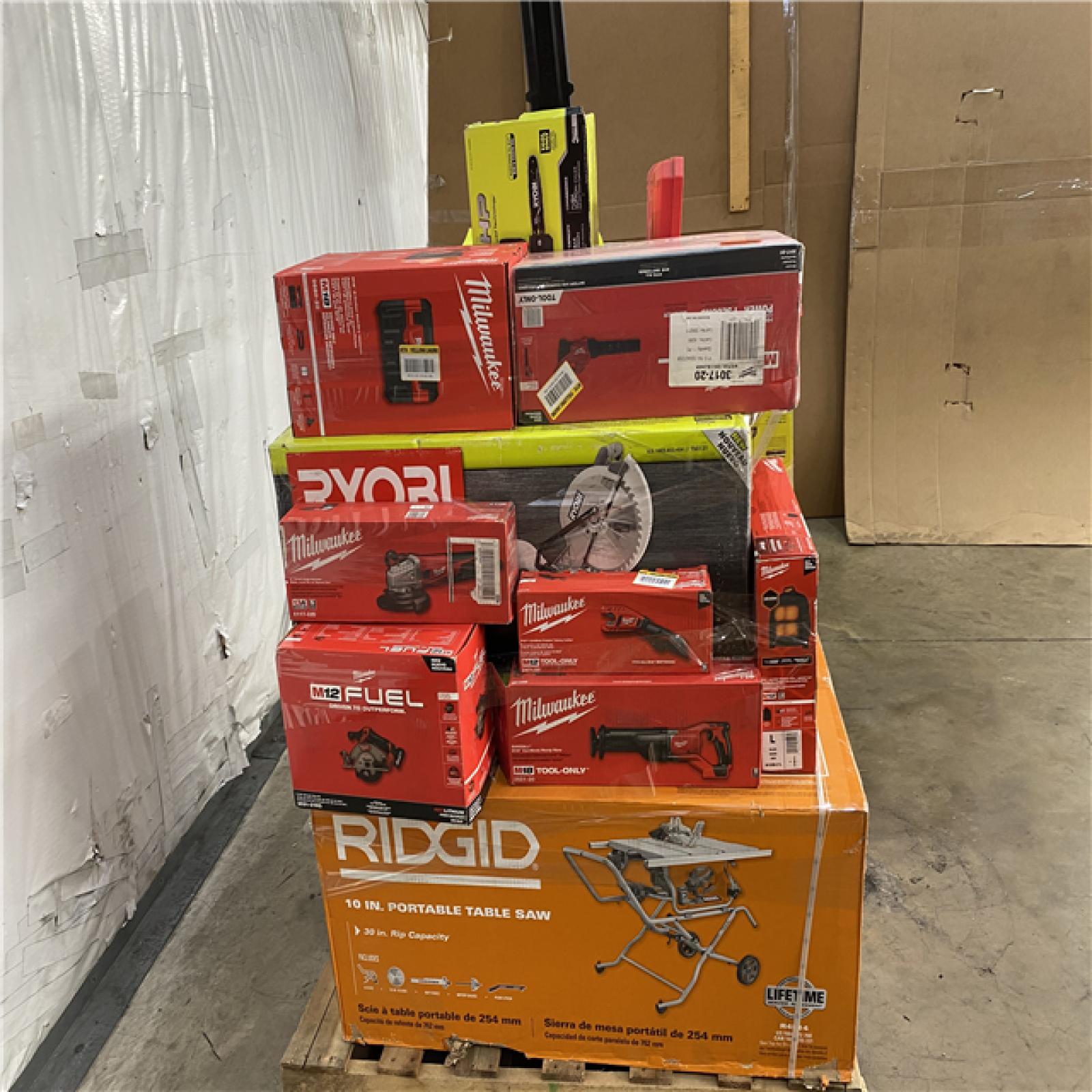 Houston Location AS IS - Tool Pallet