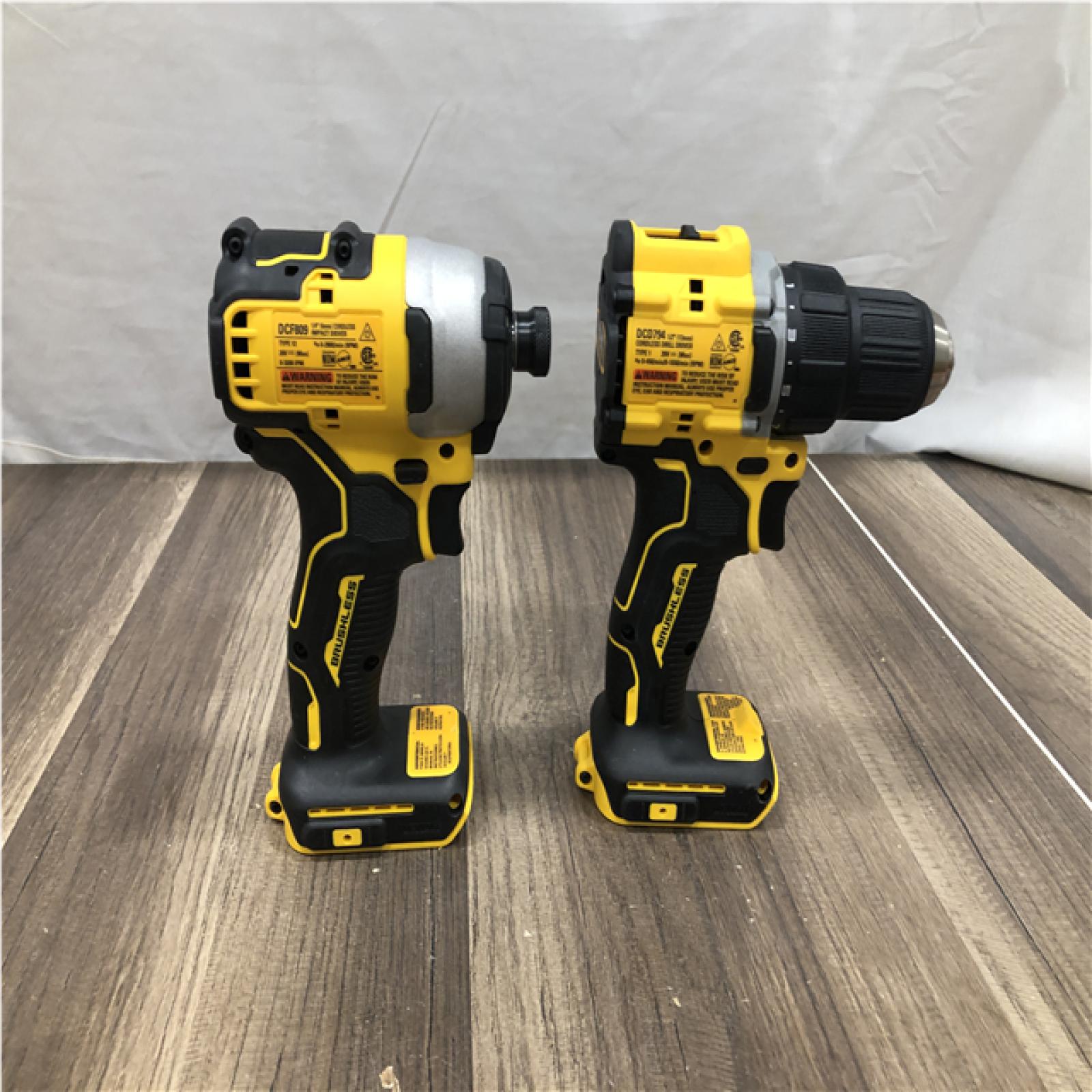 AS-IS DEWALT ATOMIC 20-Volt MAX Lithium-Ion Cordless Combo Kit