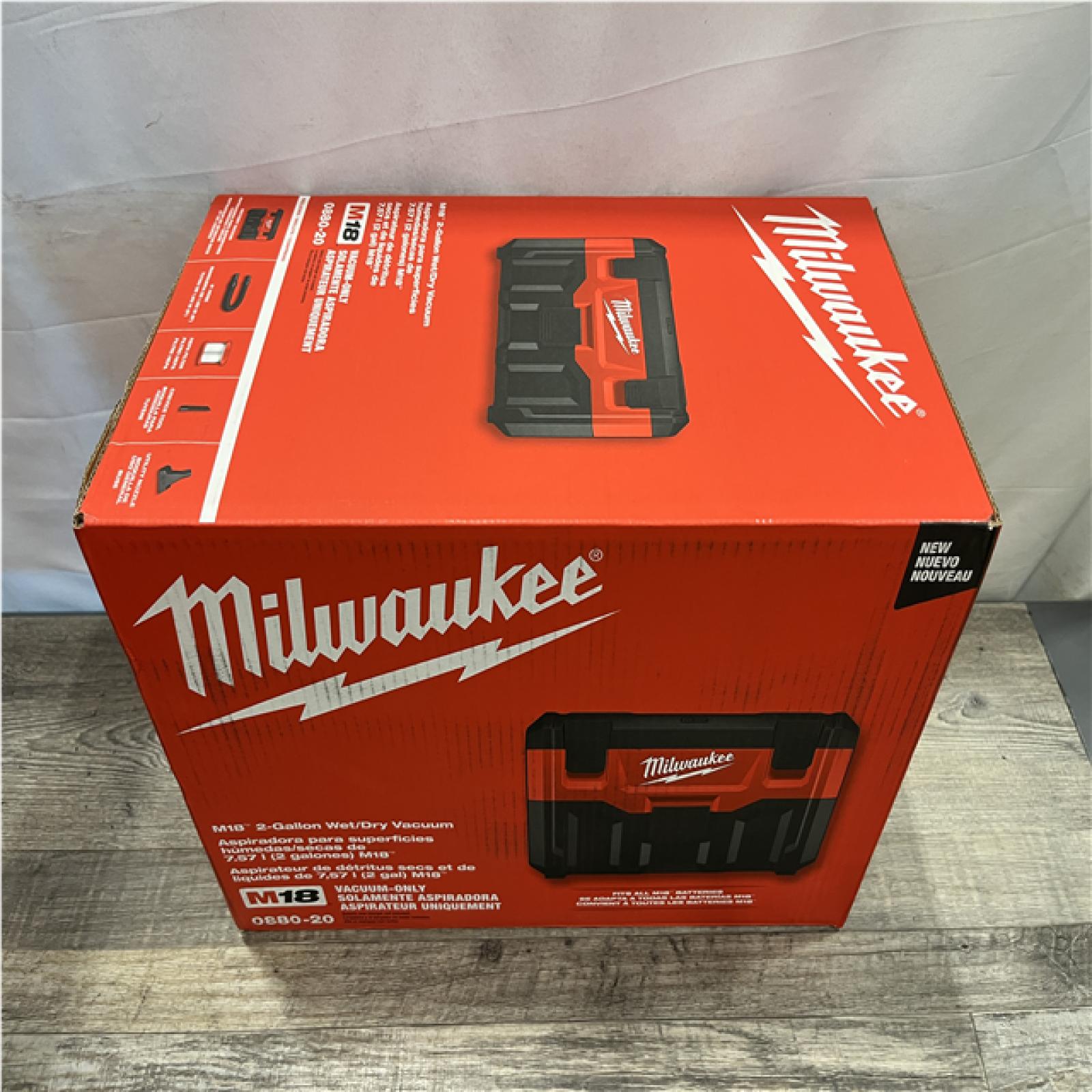 NEW - Milwaukee 18-Volt 2 Gal. Lithium-Ion Cordless Wet/Dry Vacuum (Vacuum-Only)