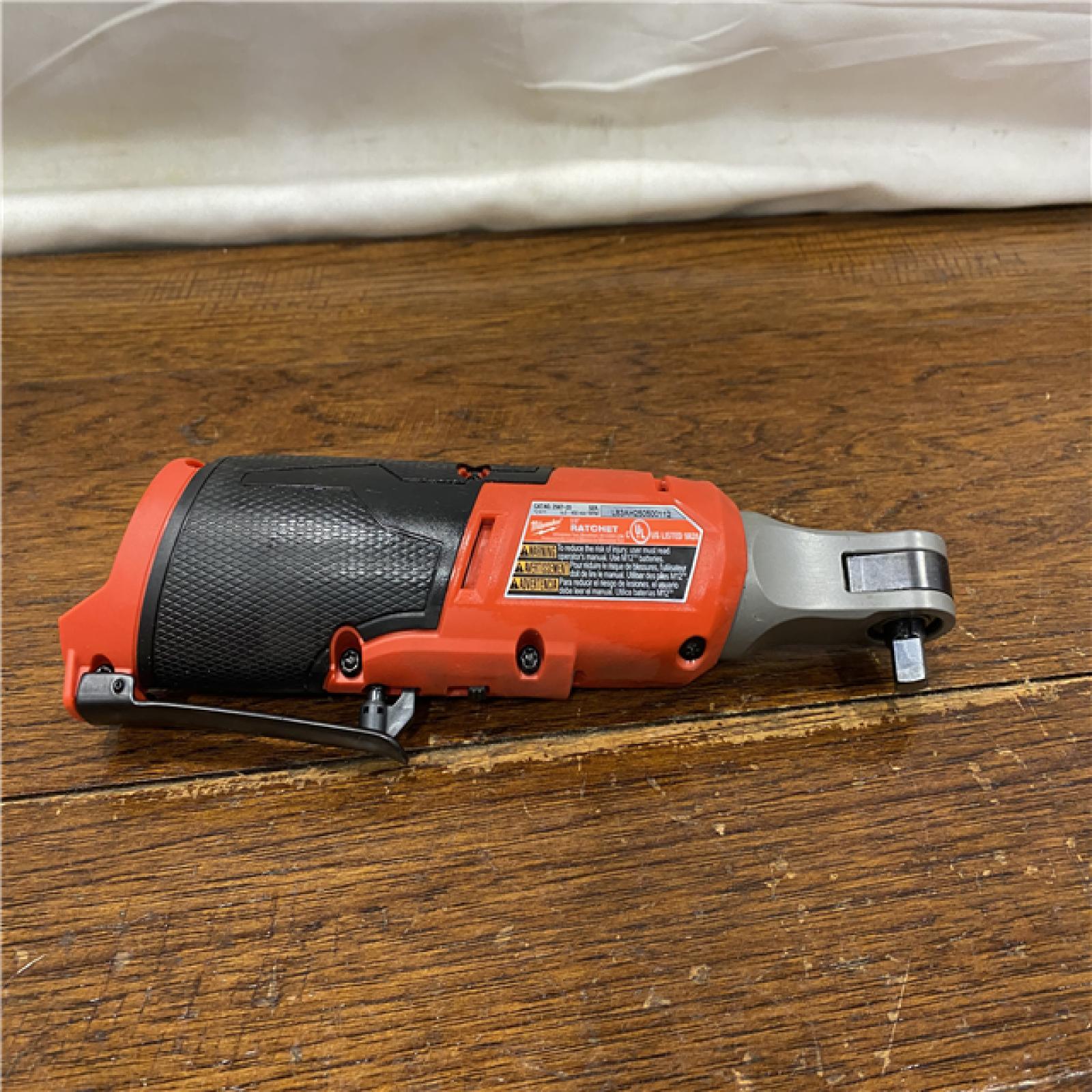 AS-IS Milwaukee 2567-20 M12 FUEL Brushless Lithium-Ion 3/8 in. Cordless High Speed Ratchet (Tool Only)