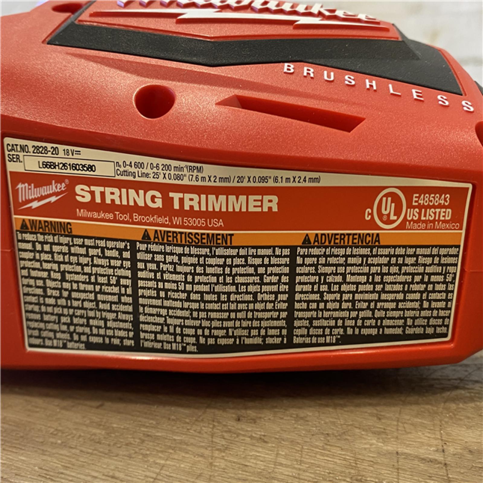 AS-IS Milwaukee 18V M18 Lithium-Ion Brushless Cordless String Trimmer Kit