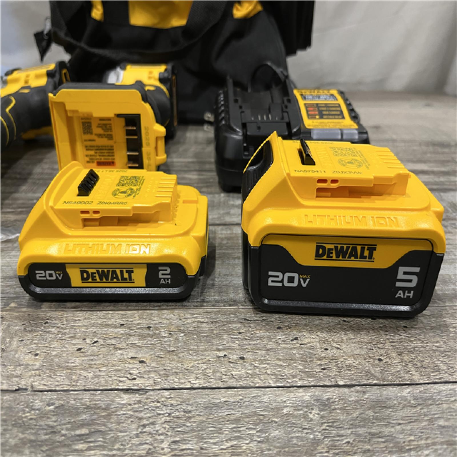 AS-IS DEWALT ATOMIC 20V MAX Lithium-Ion Cordless 2-Tool Combo Kit