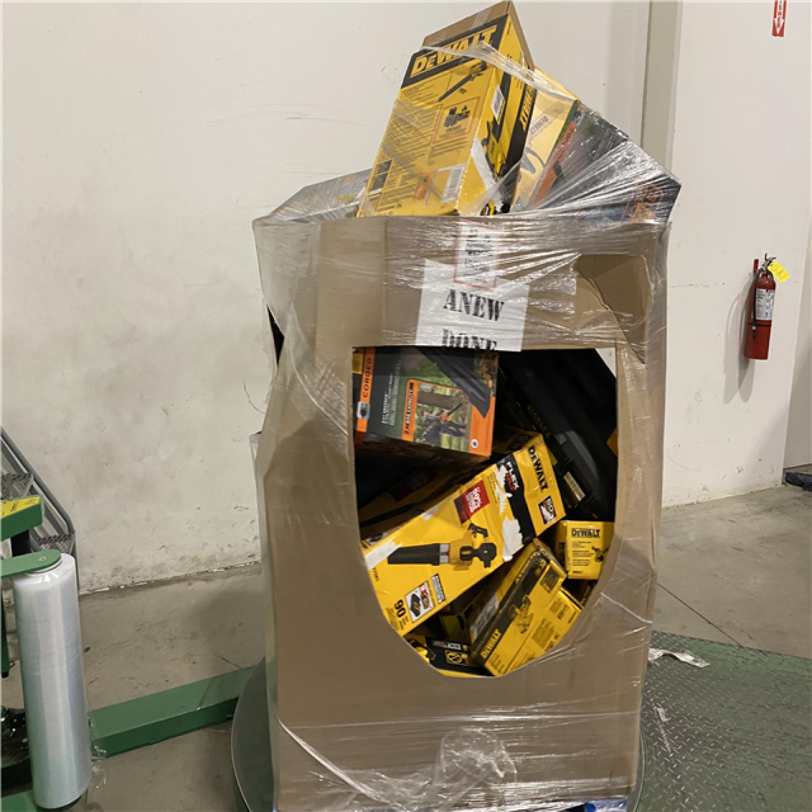 DALLAS LOCATION - AS-IS TOOL PALLET