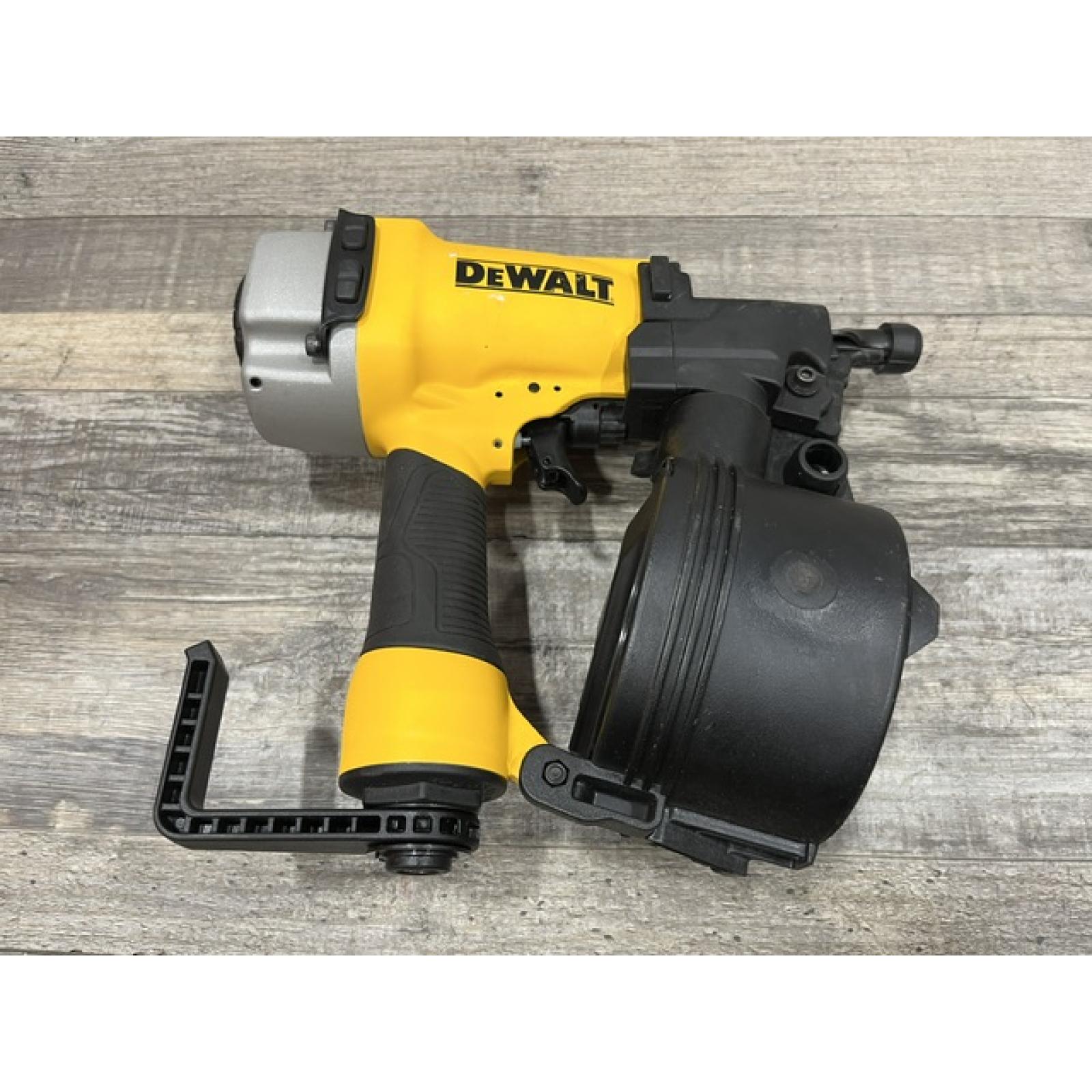 AS-IS DEWALT Pneumatic 15-Degree Coil Corded Siding Nailer