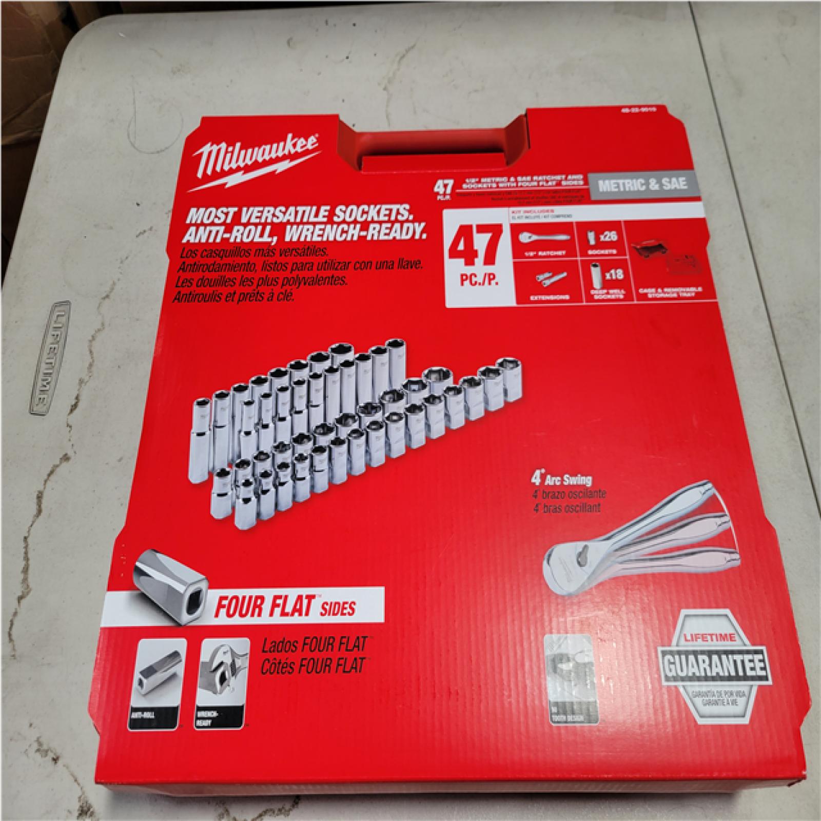CALIFORNIA AS-IS MILWAUKEE 47PCS 1/2 METRIC & SAE RATCHET AND SOCKETS