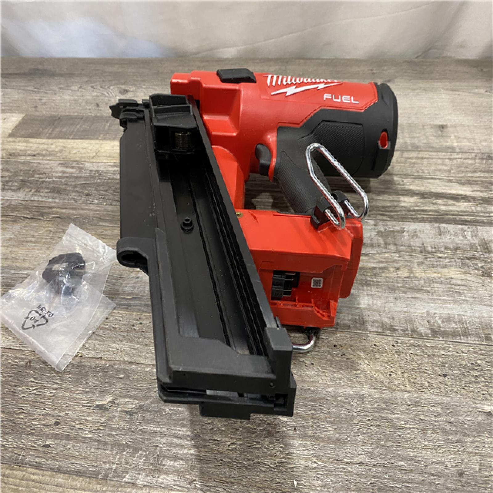 AS-IS Milwaukee FUEL 3-1/2 in. 18-Volt 21-Degree Lithium-Ion Brushless Cordless Framing Nailer (Tool-Only)