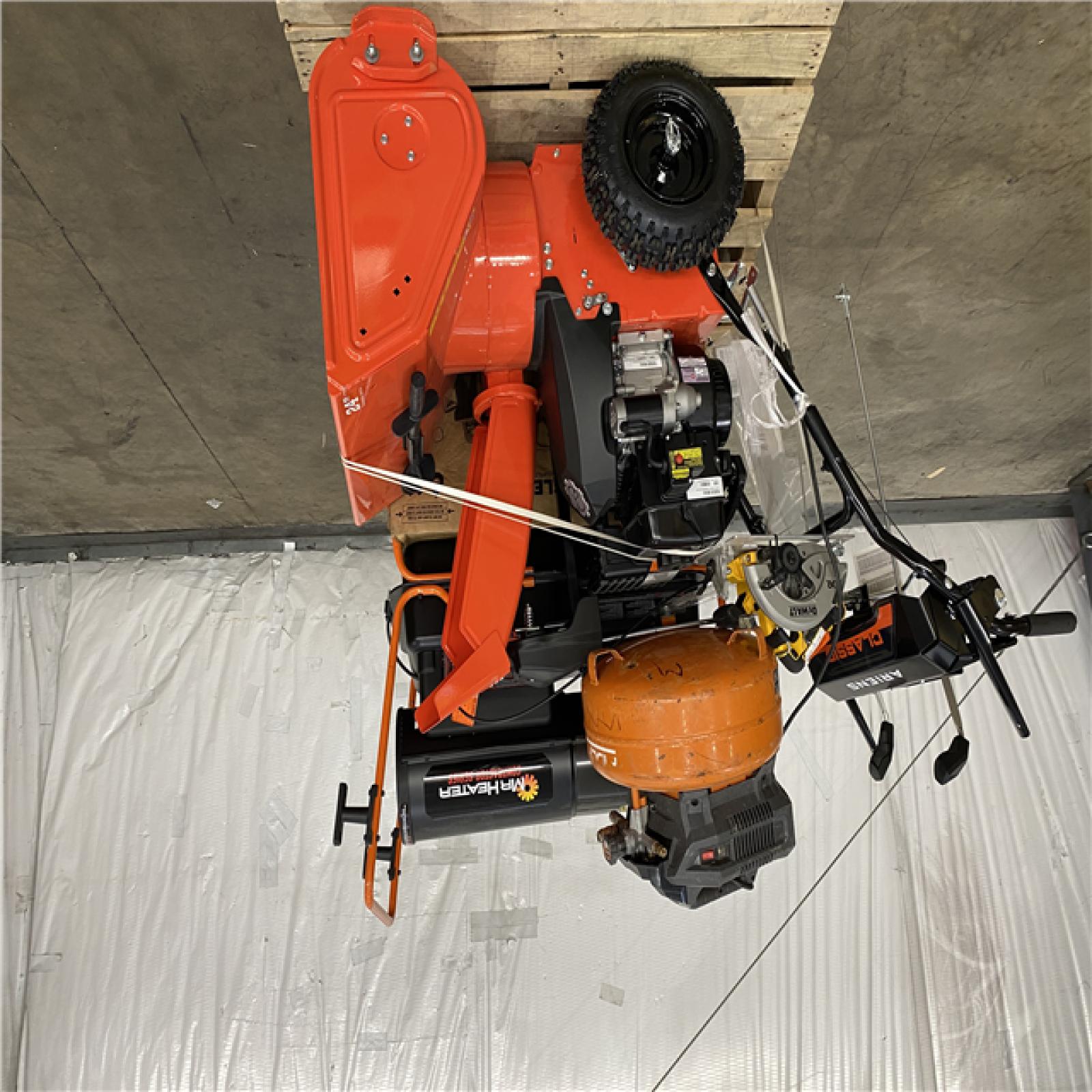 Houston Location AS IS - Outdoor Power Equipment