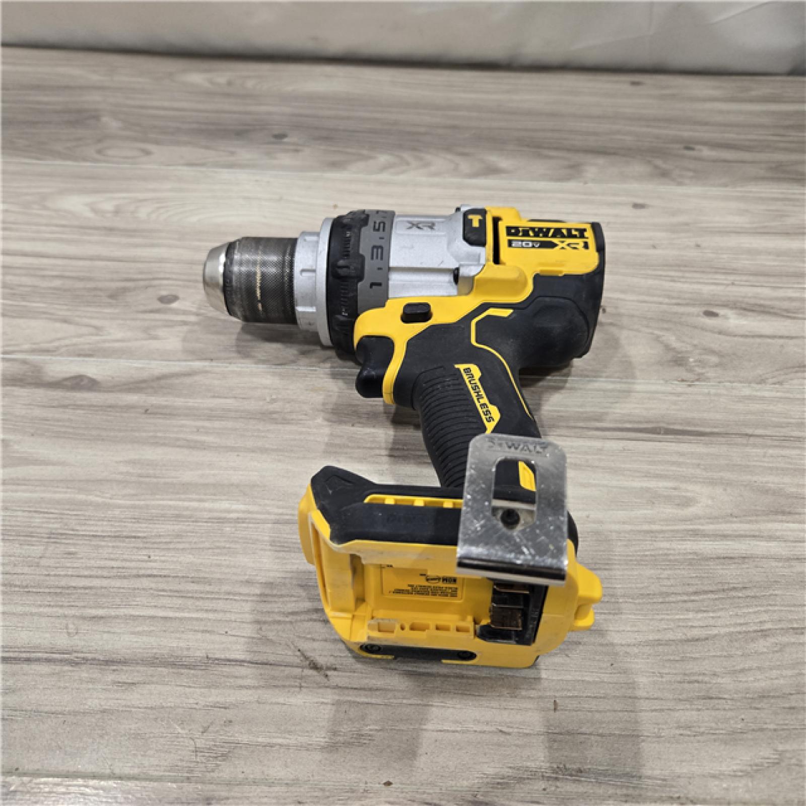 AS-IS DEWALT 20V XR Lithium-Ion Cordless Hammer Drill Kit