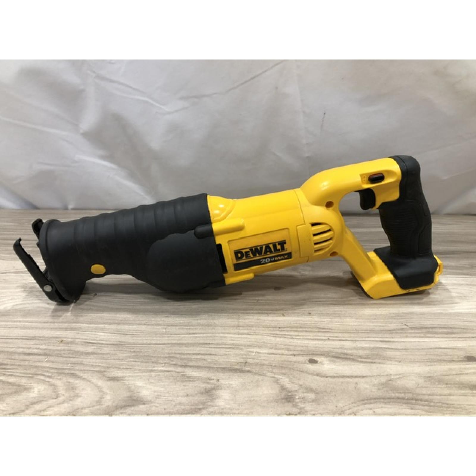 AS-IS DEWALT 20V MAX Cordless Reciprocating Saw (Tool Only)