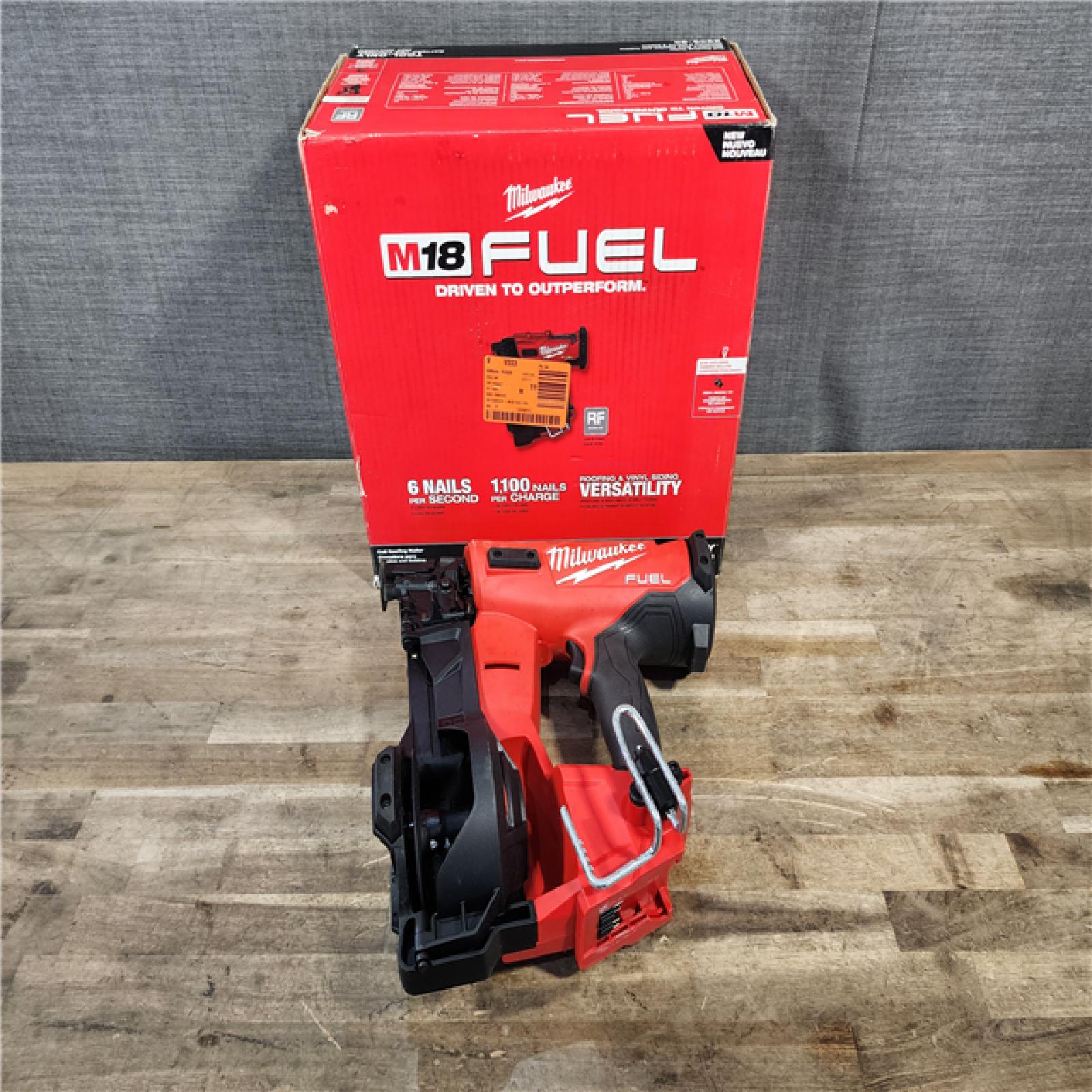 HOUSTON LOCATION - AS-IS Milwaukee M18 FUEL 18-Volt Lithium-Ion Brushless Cordless Coil Roofing Nailer (Tool Only)