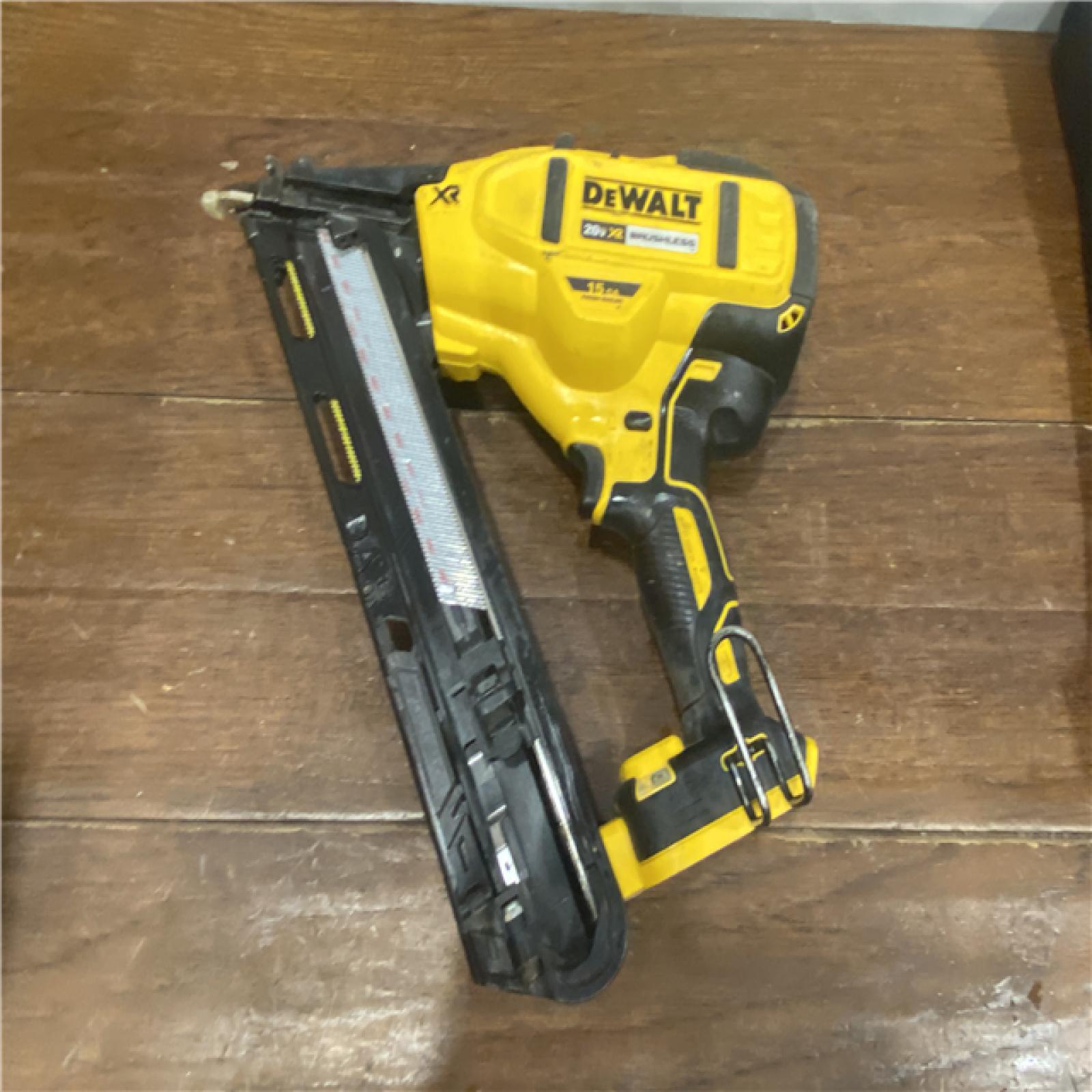 AS-IS DEWALT 20V MAX XR 15 Ga. Cordless 34 Deg Nailer 20 V