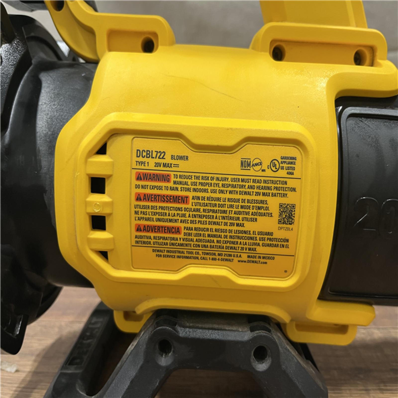 AS-IS DEWALT 20V MAX* XR Brushless Cordless Handheld Blower Kit
