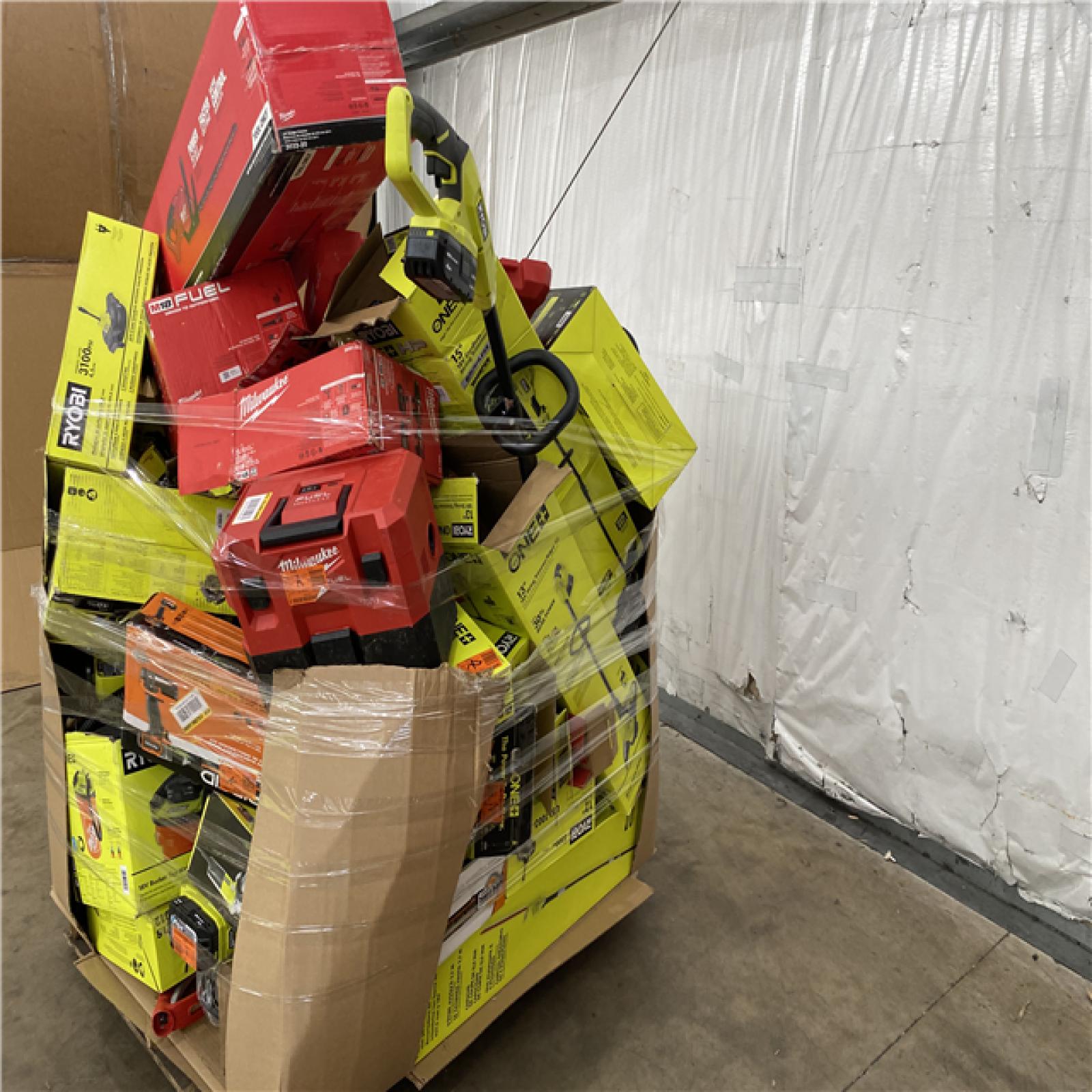 Houston Location AS IS - Tool Pallet