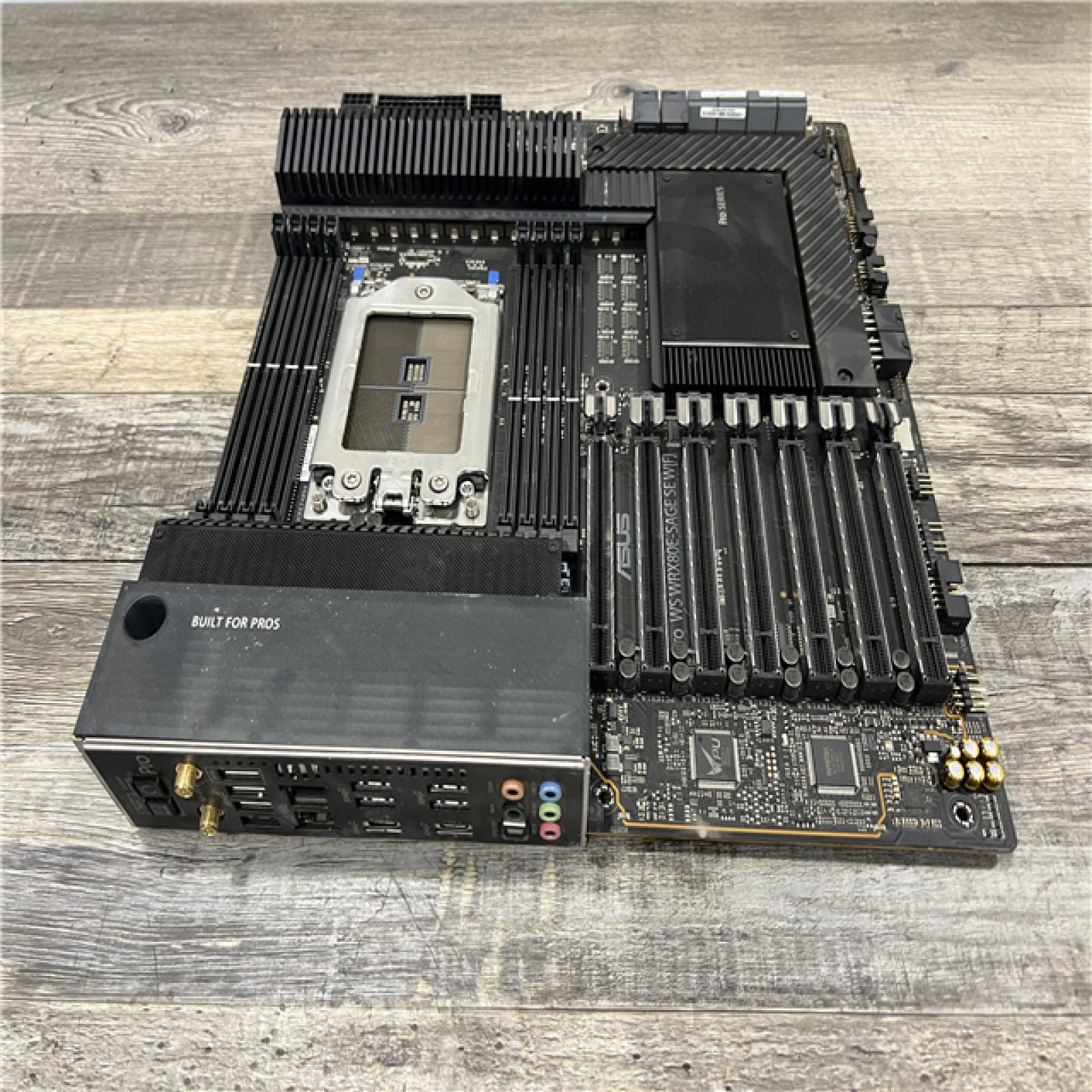 AS-IS ASUS Pro WS WRX80E-SAGE SE WIFI AMD Threadripper Pro EATX workstation motherboard