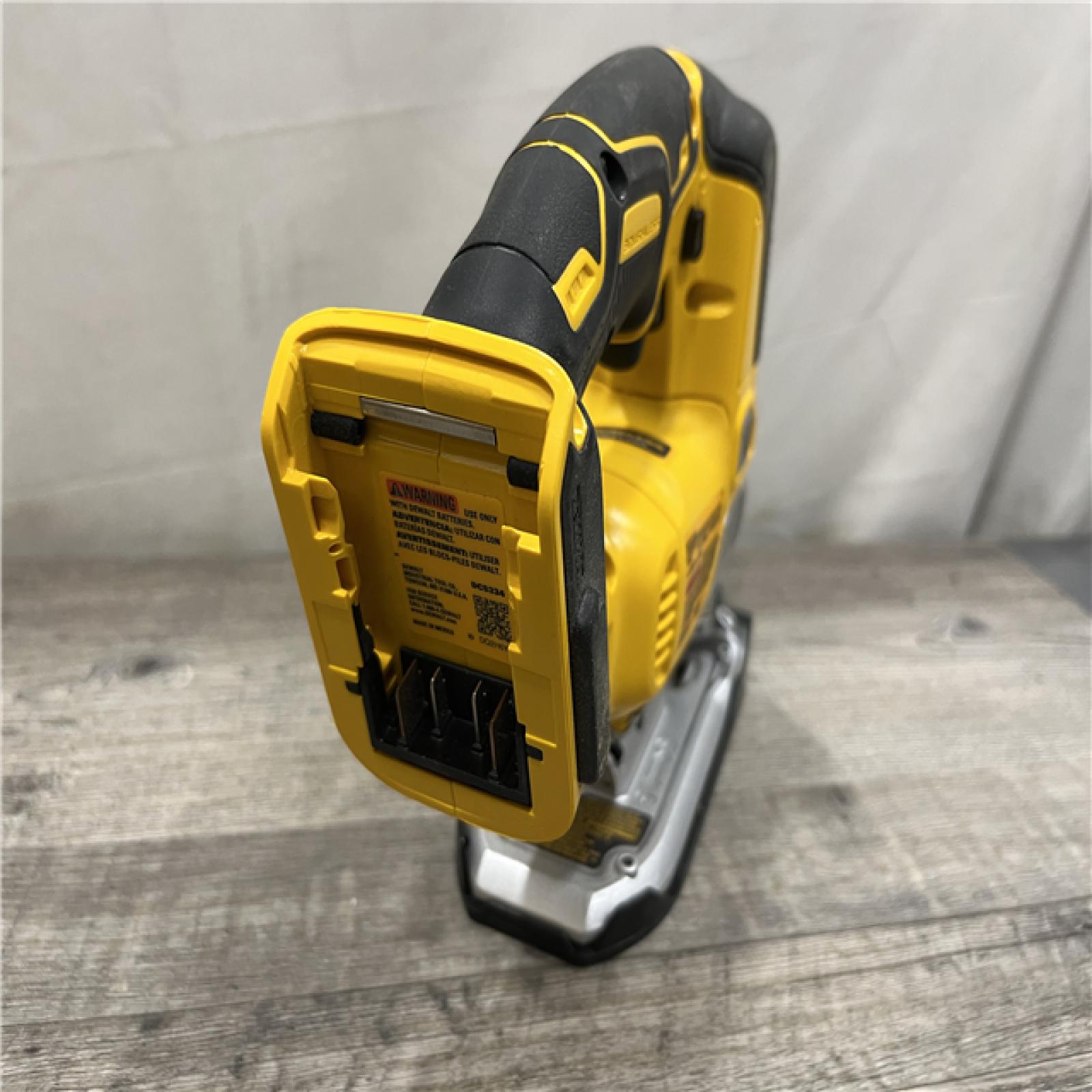 AS-IS DEWALT 20V MAX XR Cordless Brushless Jigsaw (Tool Only)
