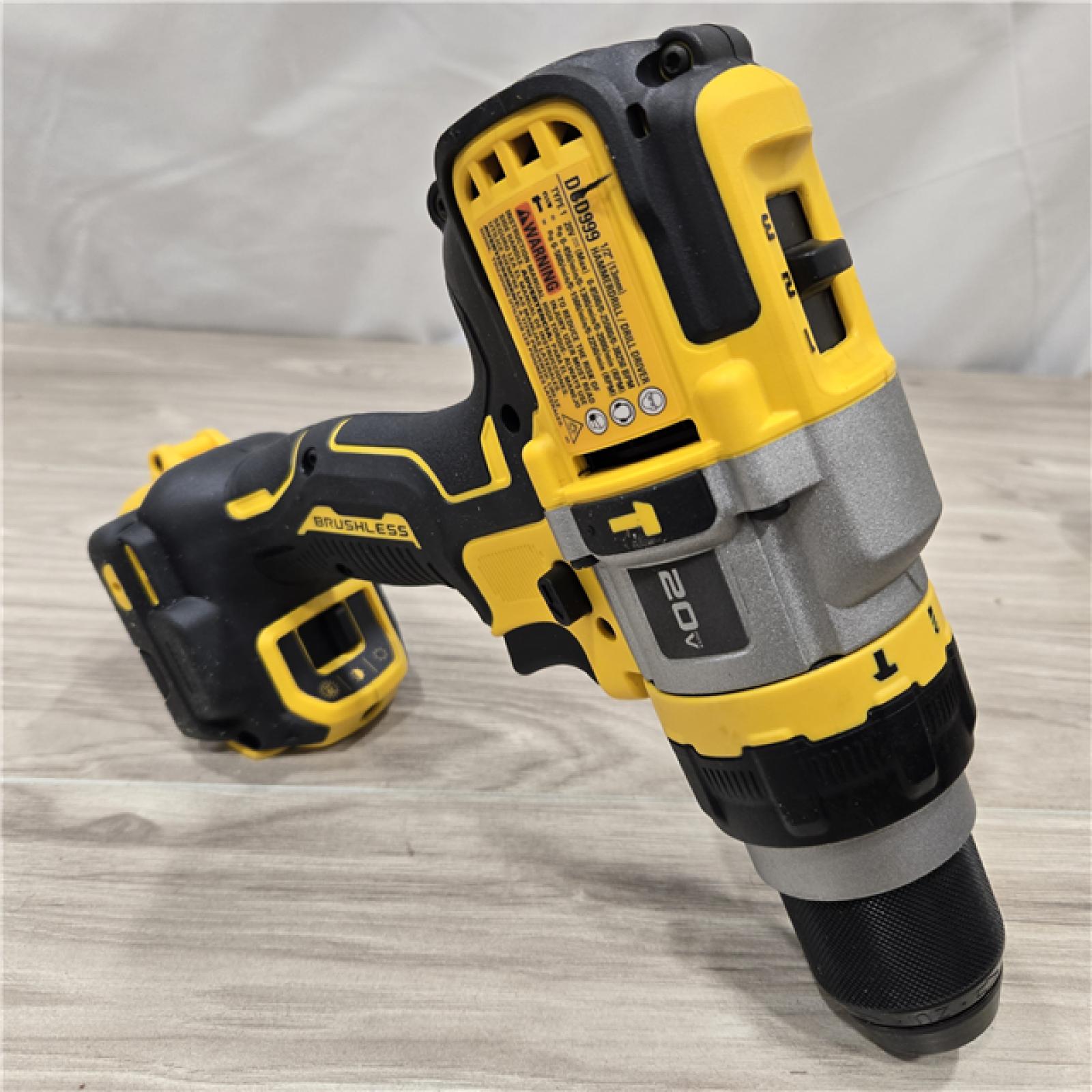 AS-IS DEWALT 20V MAX Cordless Hammer Drill/Driver 2 Tool Combo Kit