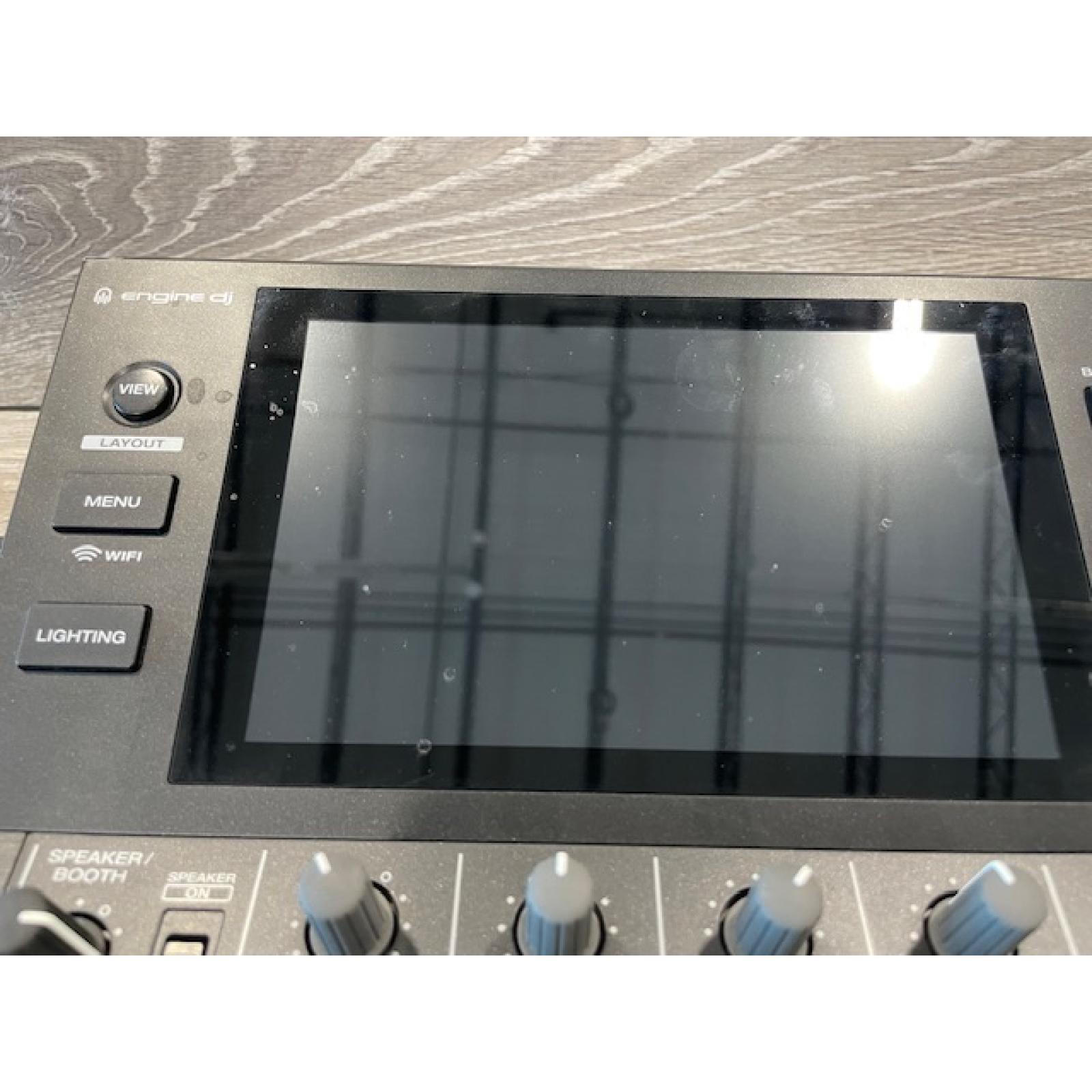 AS-IS Denon DJ SC LIVE 4-4Deck Professional Standalone DJ Controller with Streaming Access